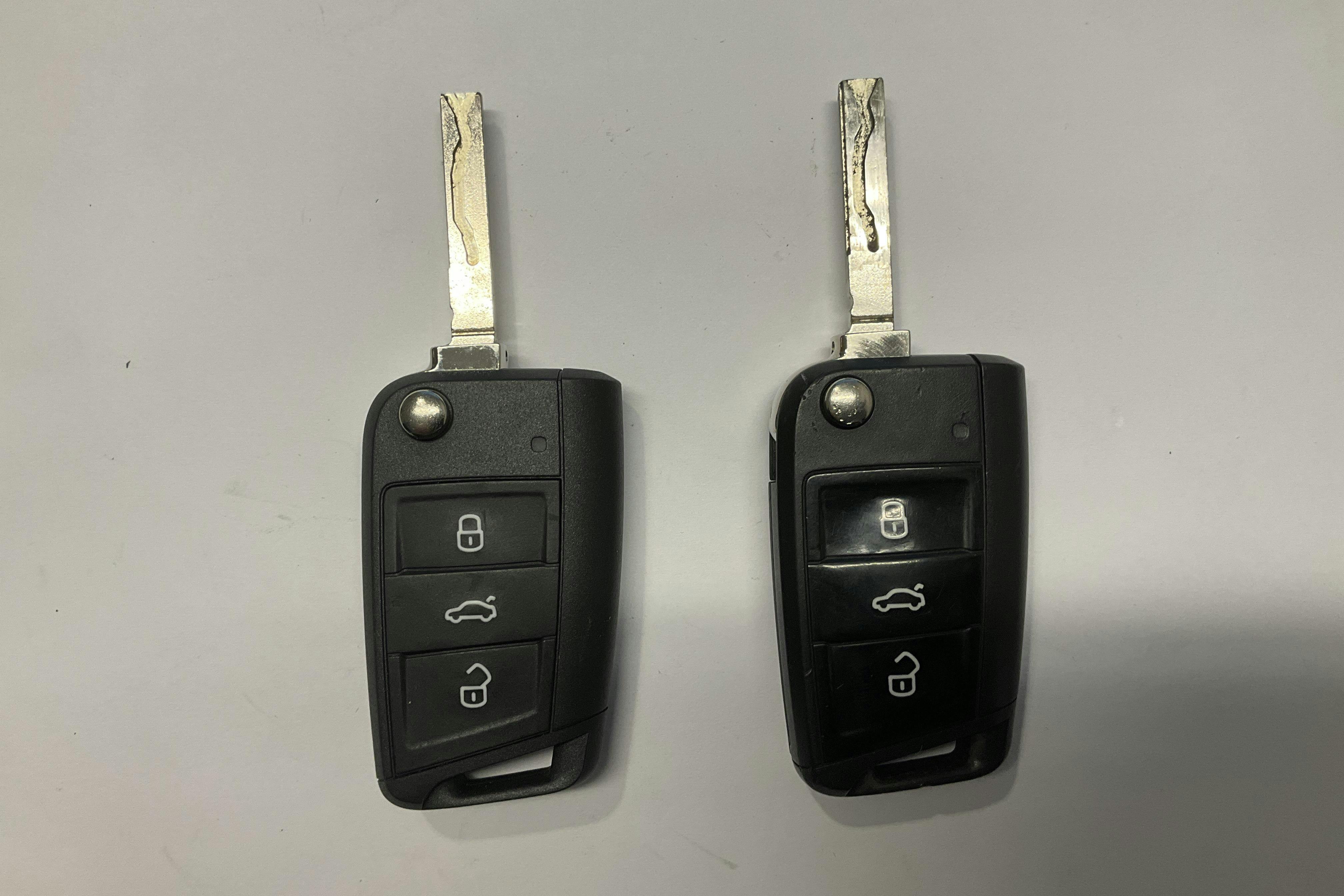 Presentationsfoto 12 av 12: Seat Leon 1.2 TSI ST (110hk) - 8 828 mil - Manuell - svart - 2018