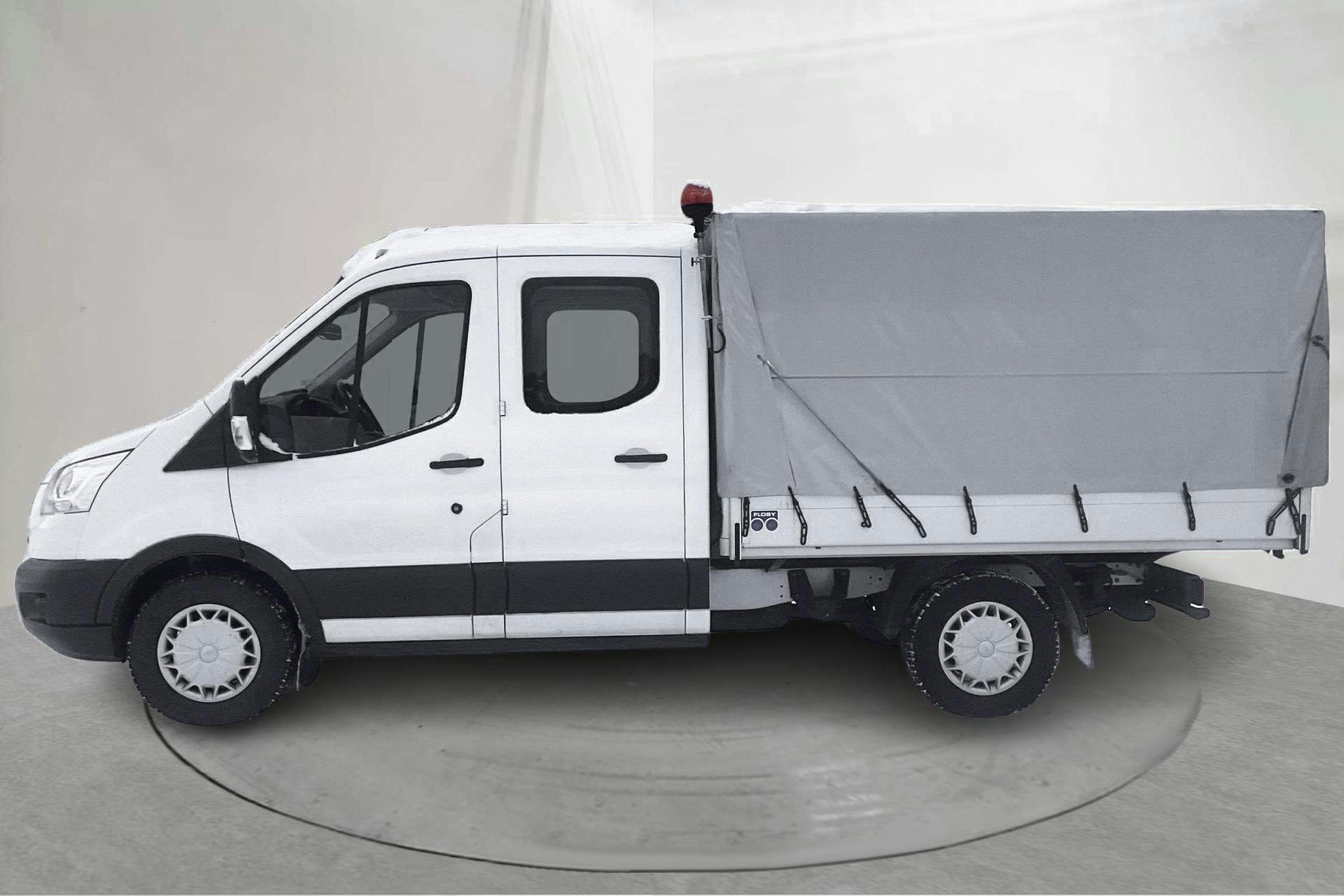 Zdjęcie prezentacyjne 2 z 15: Ford Transit Chassi 350 2.2 TDCi 2WD (155hk) - 133 760 km - Manualna - biały - 2015