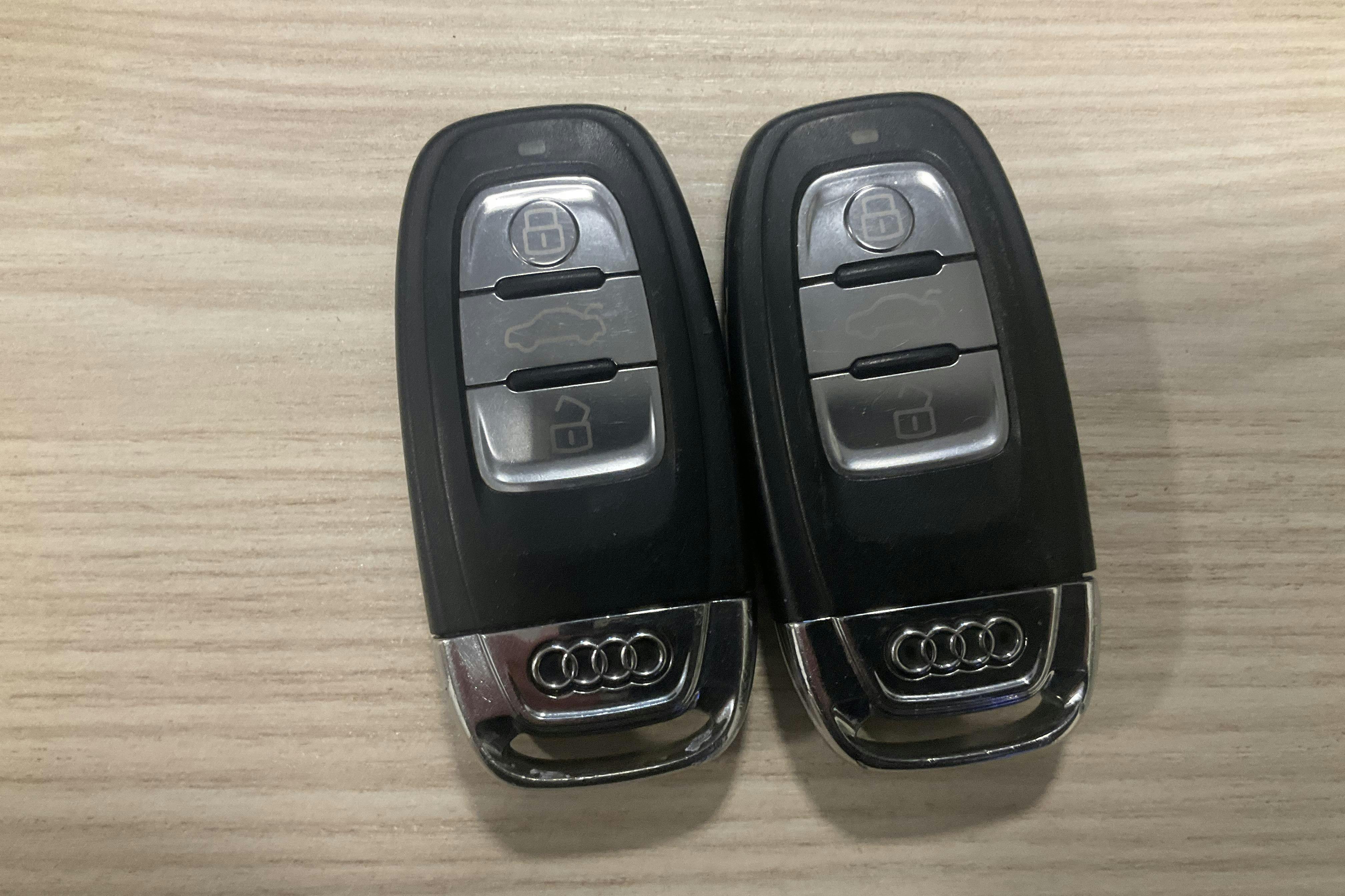 Præsentationsfoto 14 af 14: Audi A4 2.0 TFSI E85 Avant quattro (180hk) - 237 180 kilometer - Manuel - Hvid - 2014