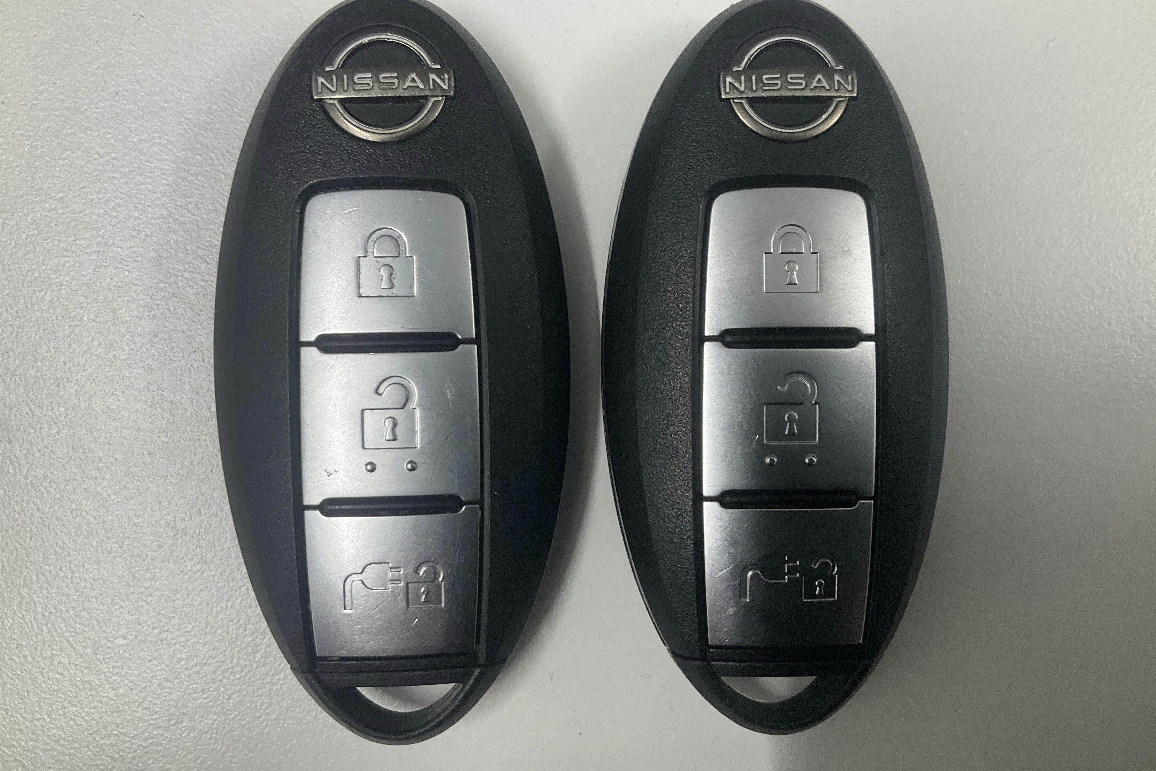 Presentation photo 15 of 15: Nissan LEAF 5dr 39kWh (150hk) - 58 570 km - Automatic - white - 2022