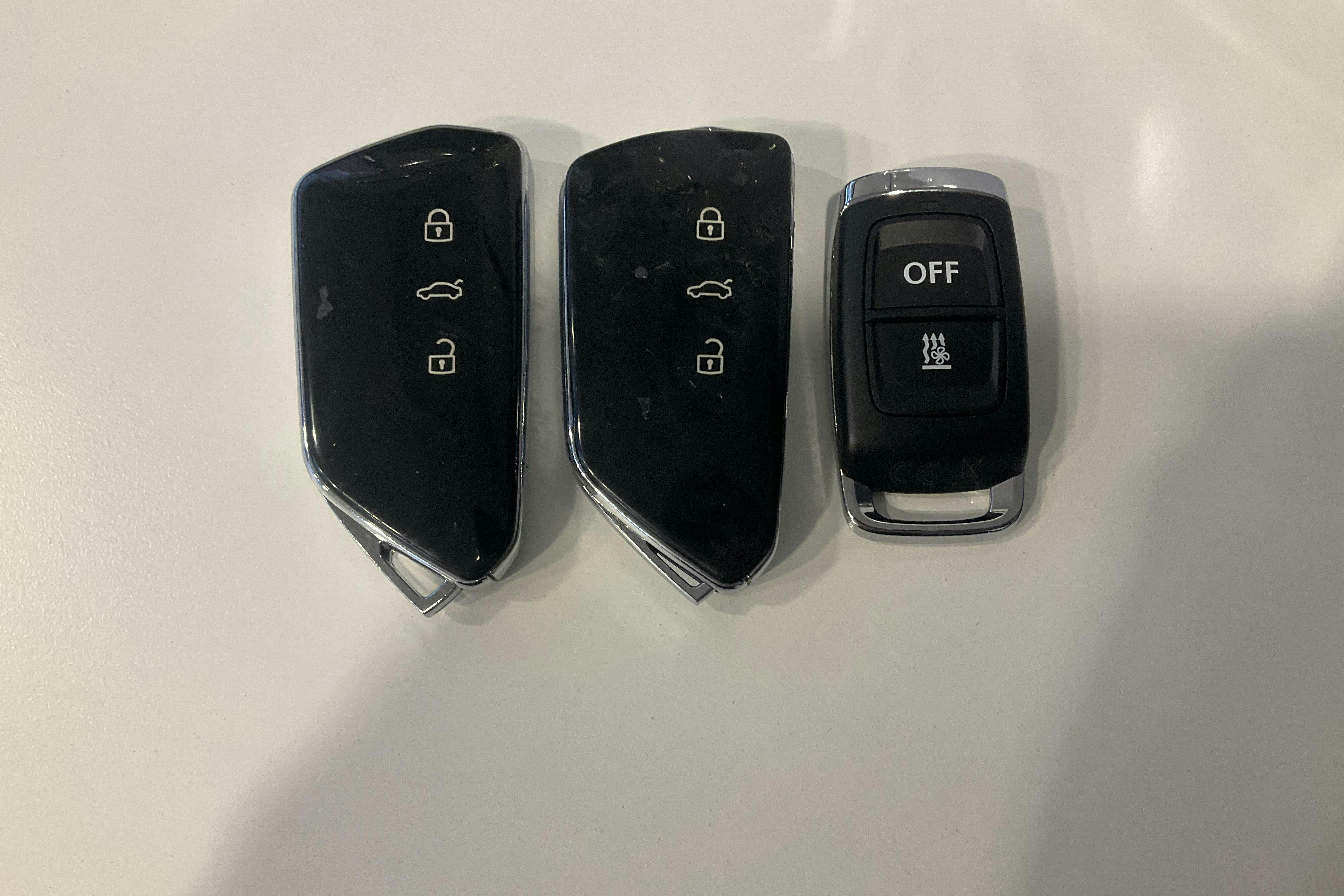 Presentation photo 14 of 14: VW Golf VIII TGI 5dr (130hk) - 37 960 km - Automatic - white - 2023