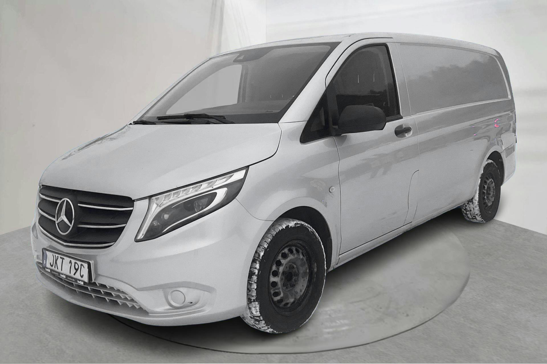 Zdjęcie prezentacyjne 1 z 13: Mercedes Vito 116 CDI W640 (163hk) - 86 660 km - Automatyczna - srebro - 2022