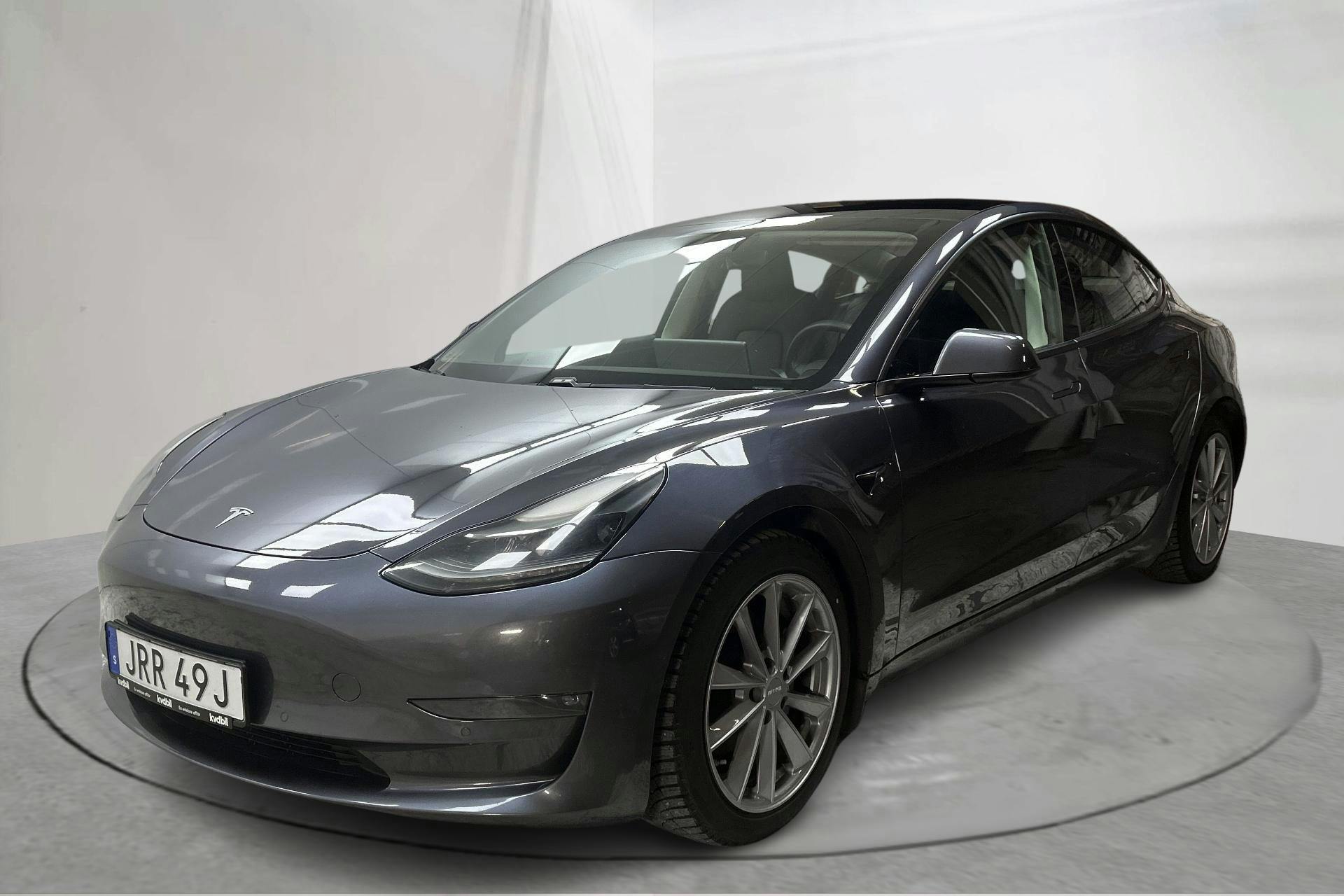 Presentationsfoto 1 av 18: Tesla Model 3 Long Range Dual Motor AWD - 8 629 mil - Automat - grå - 2021