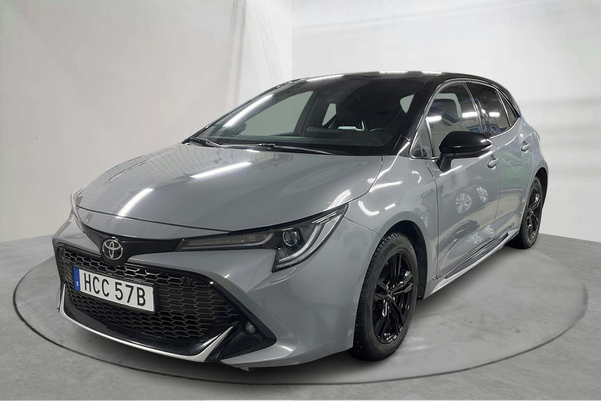 Presentationsfoto 1 av 15: Toyota Corolla 1.8 Hybrid 5dr (122hk) - 11 124 mil - Automat - grå - 2022