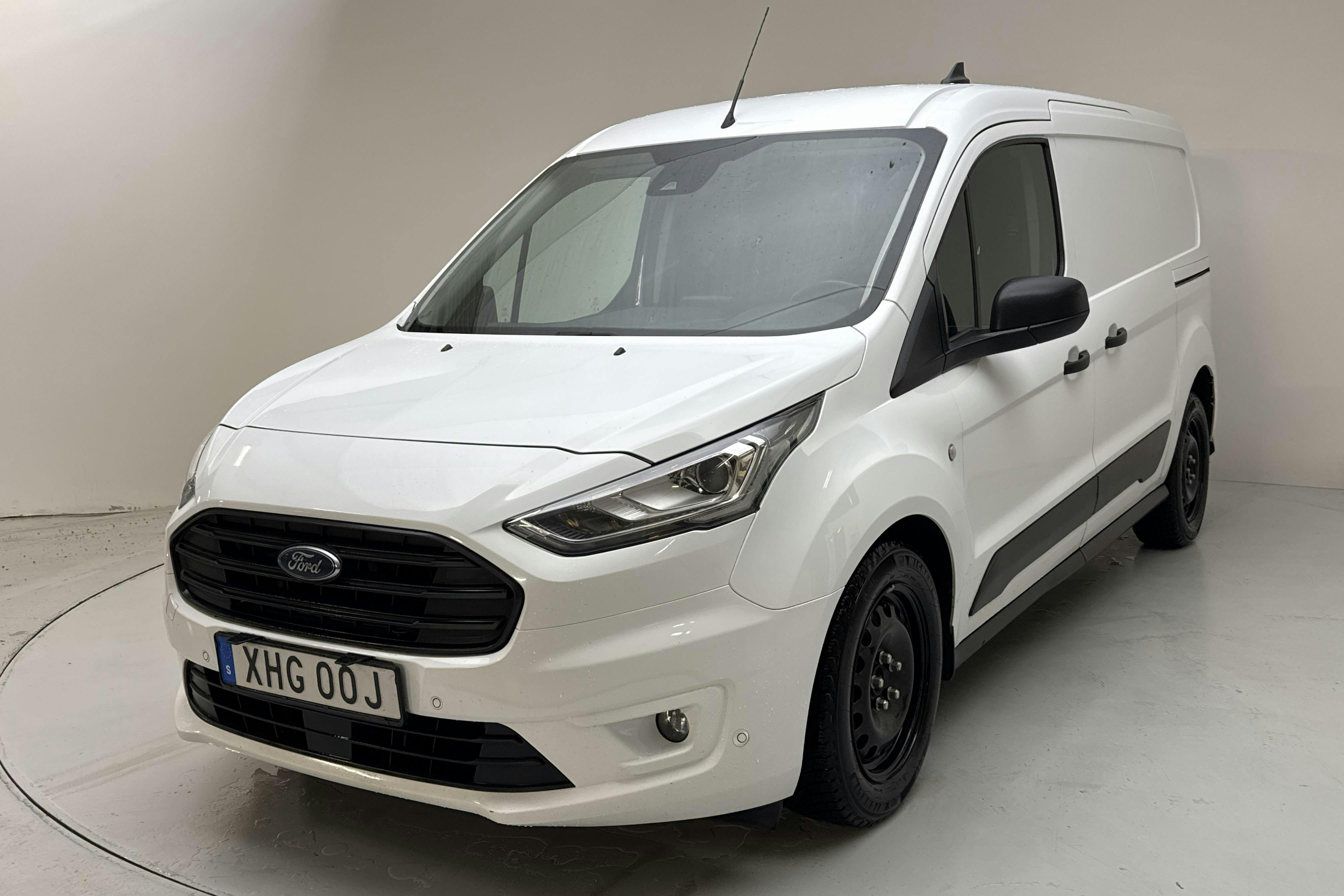 Presentation photo 1 of 14: Ford Transit Connect 1.5 TDCi (120hk) - 190 340 km - Automatic - white - 2022
