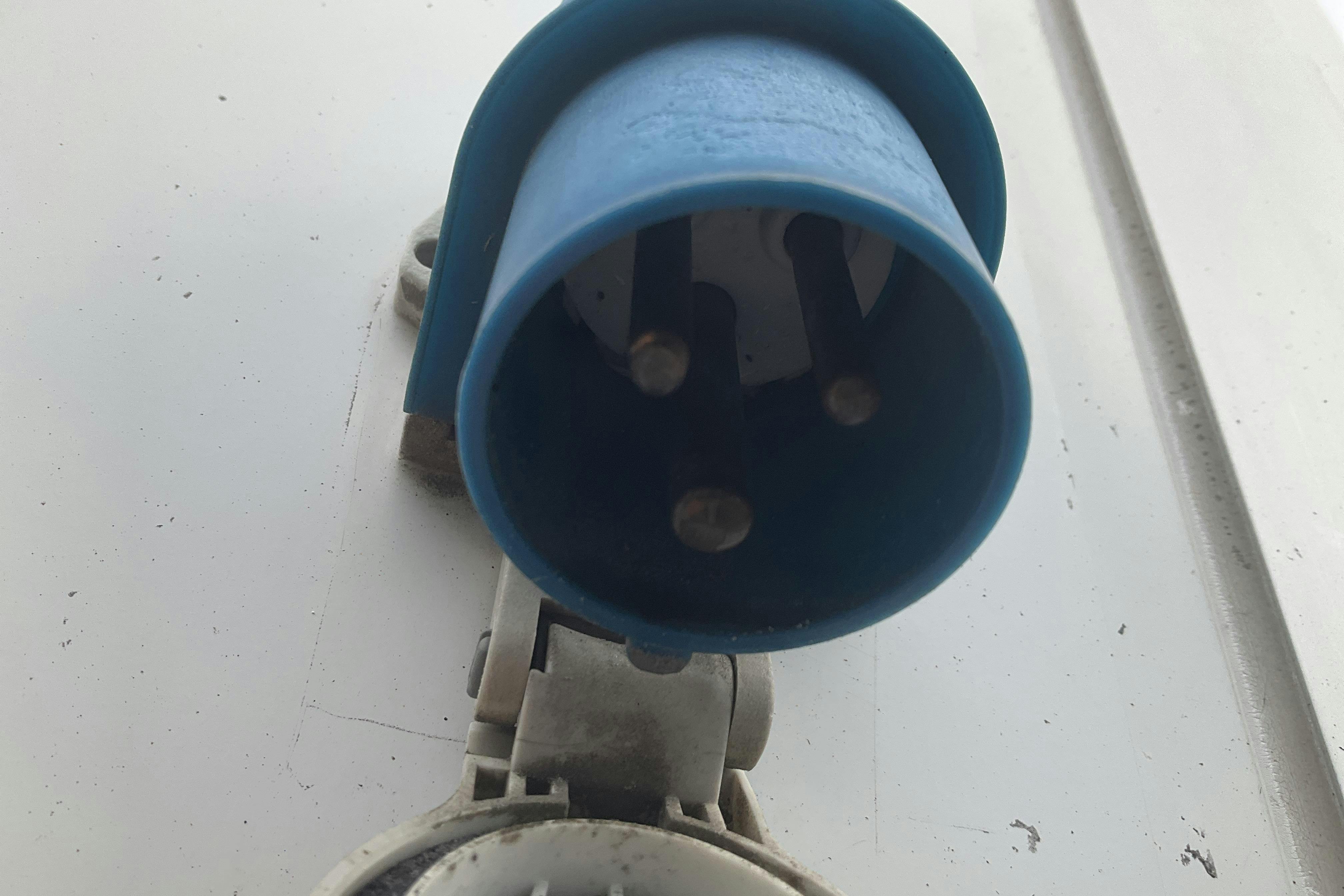 Presentationsfoto 12 av 12: HUMBAUR HKN 203017-18 Skåpsläpvagn Släpvagn - 0 km - grå - 2010