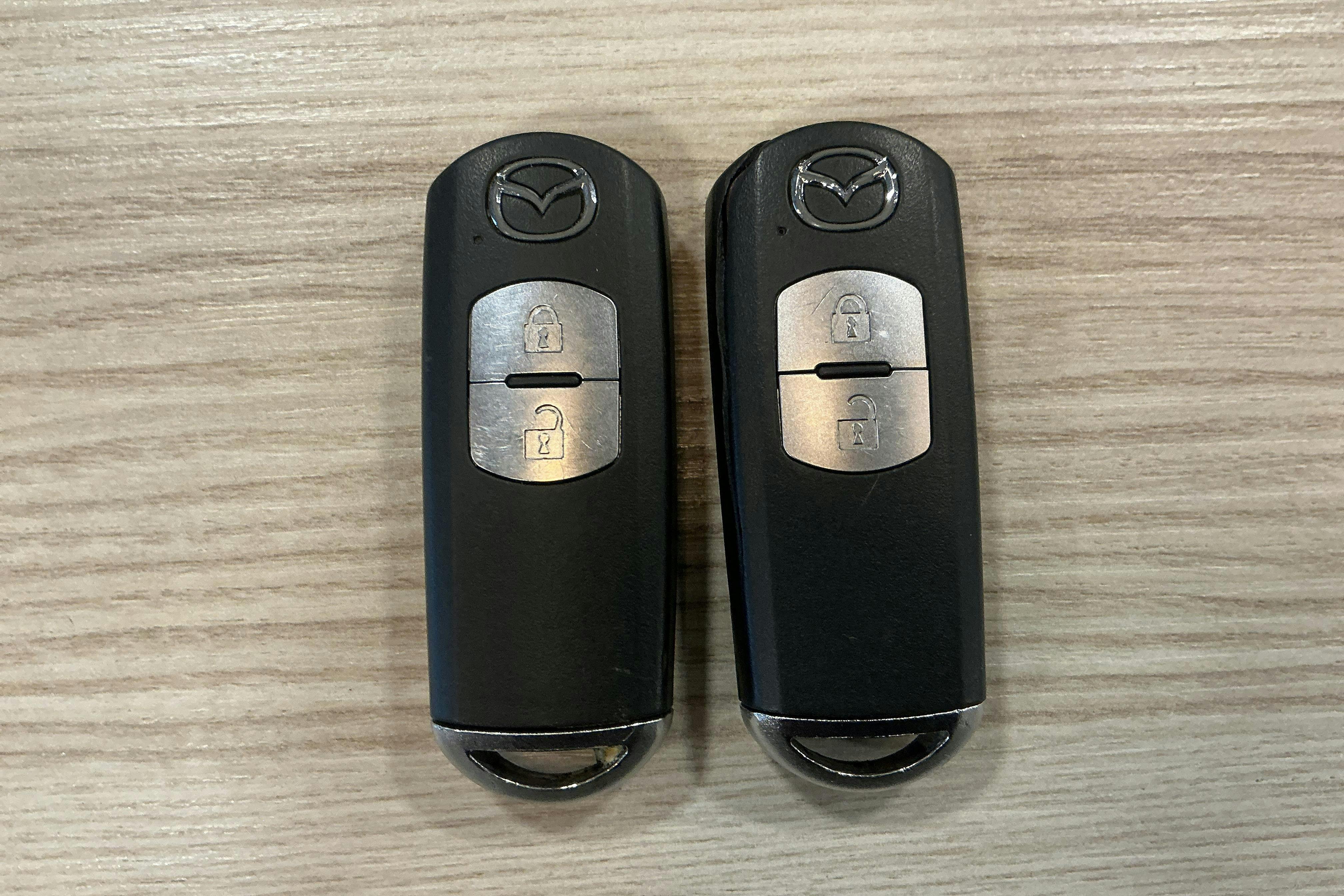 Presentation photo 15 of 15: Mazda CX-5 2.2 DE AWD (175hk) - 118 420 km - Automatic - white - 2014