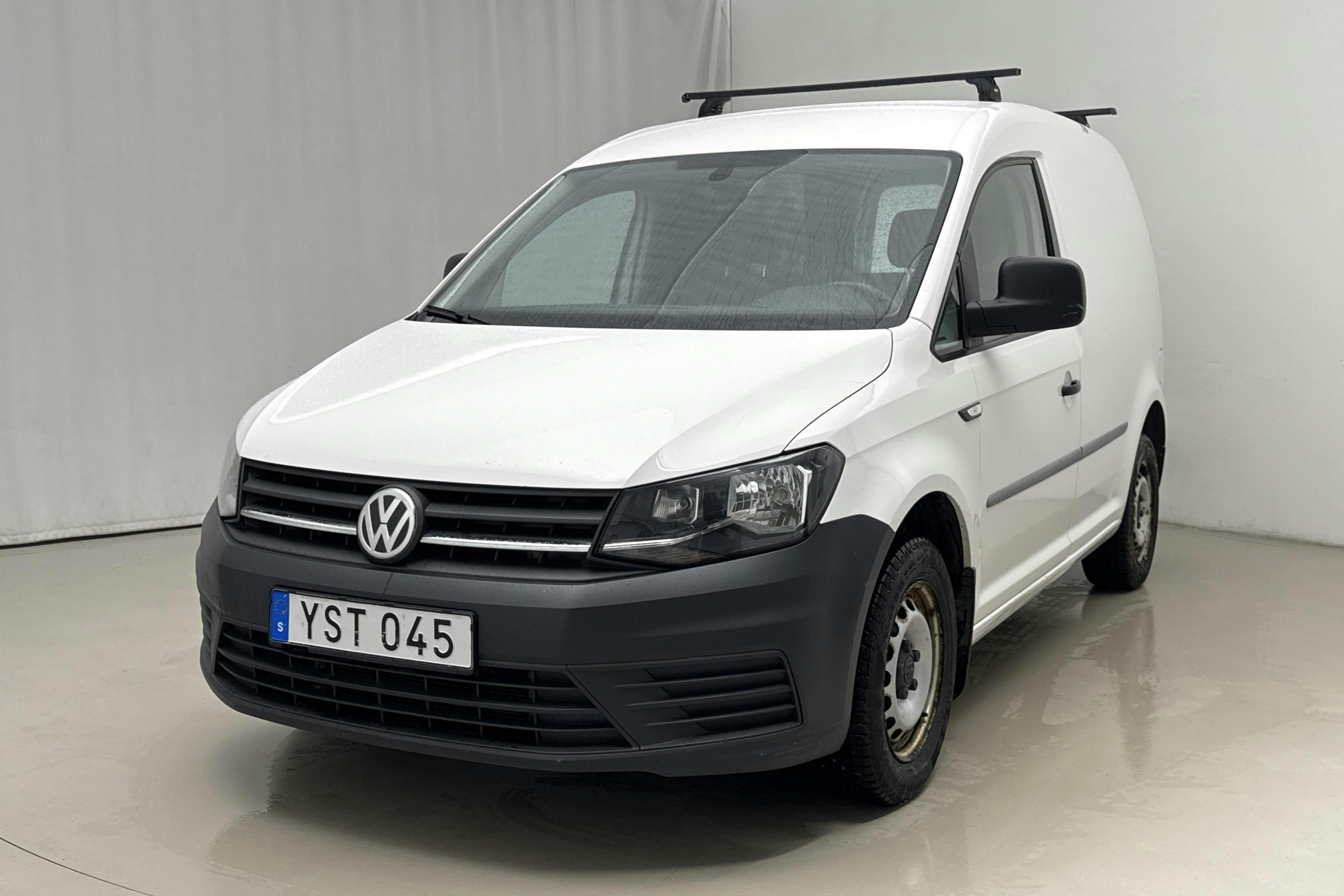 Presentationsfoto 1 av 15: VW Caddy 2.0 TDI Skåp (75hk) - 9 749 mil - Manuell - vit - 2018