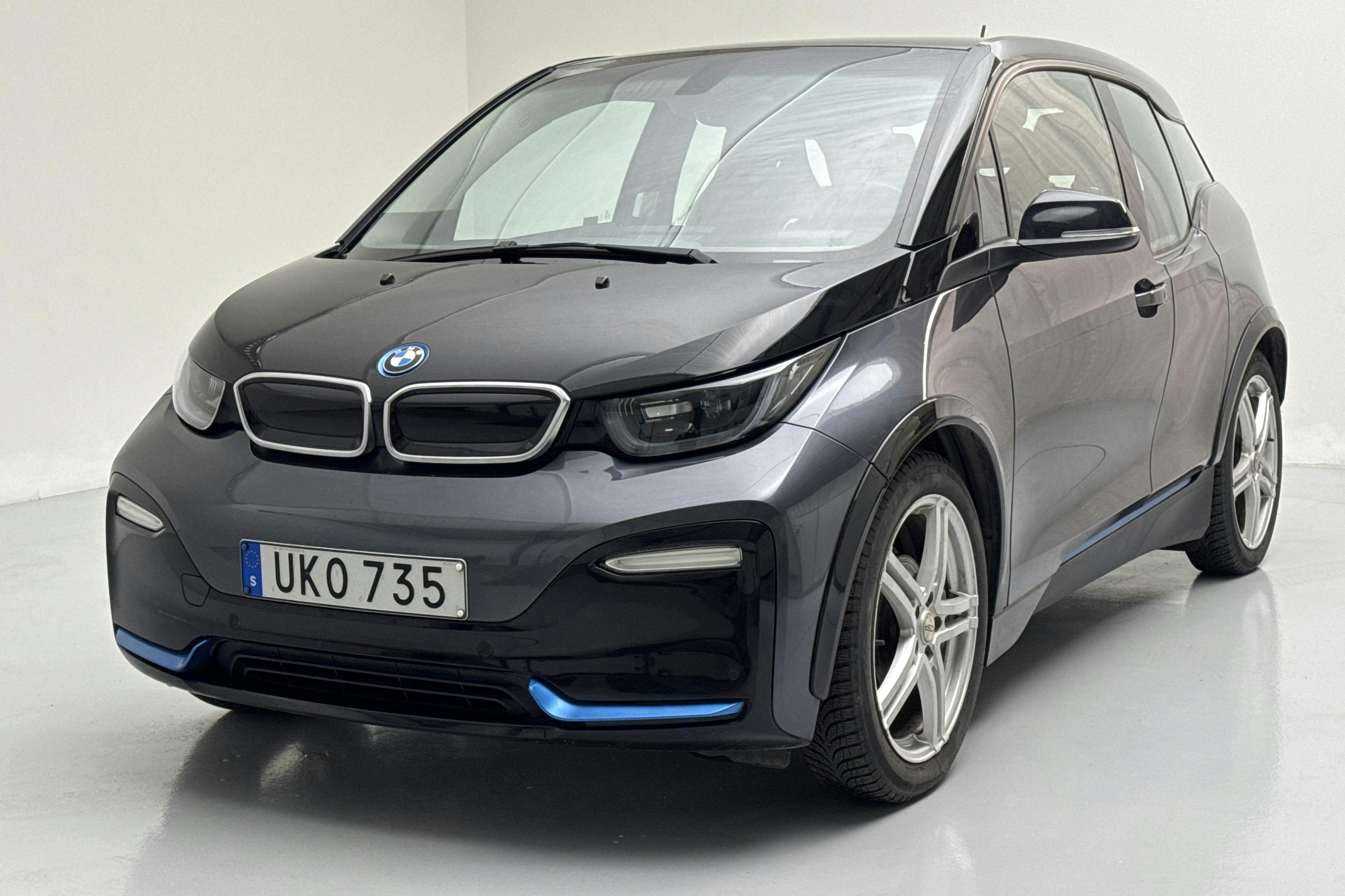 Presentation photo 1 of 16: BMW i3s 94Ah, I01 (184hk) - 71 230 km - Automatic - gray - 2018