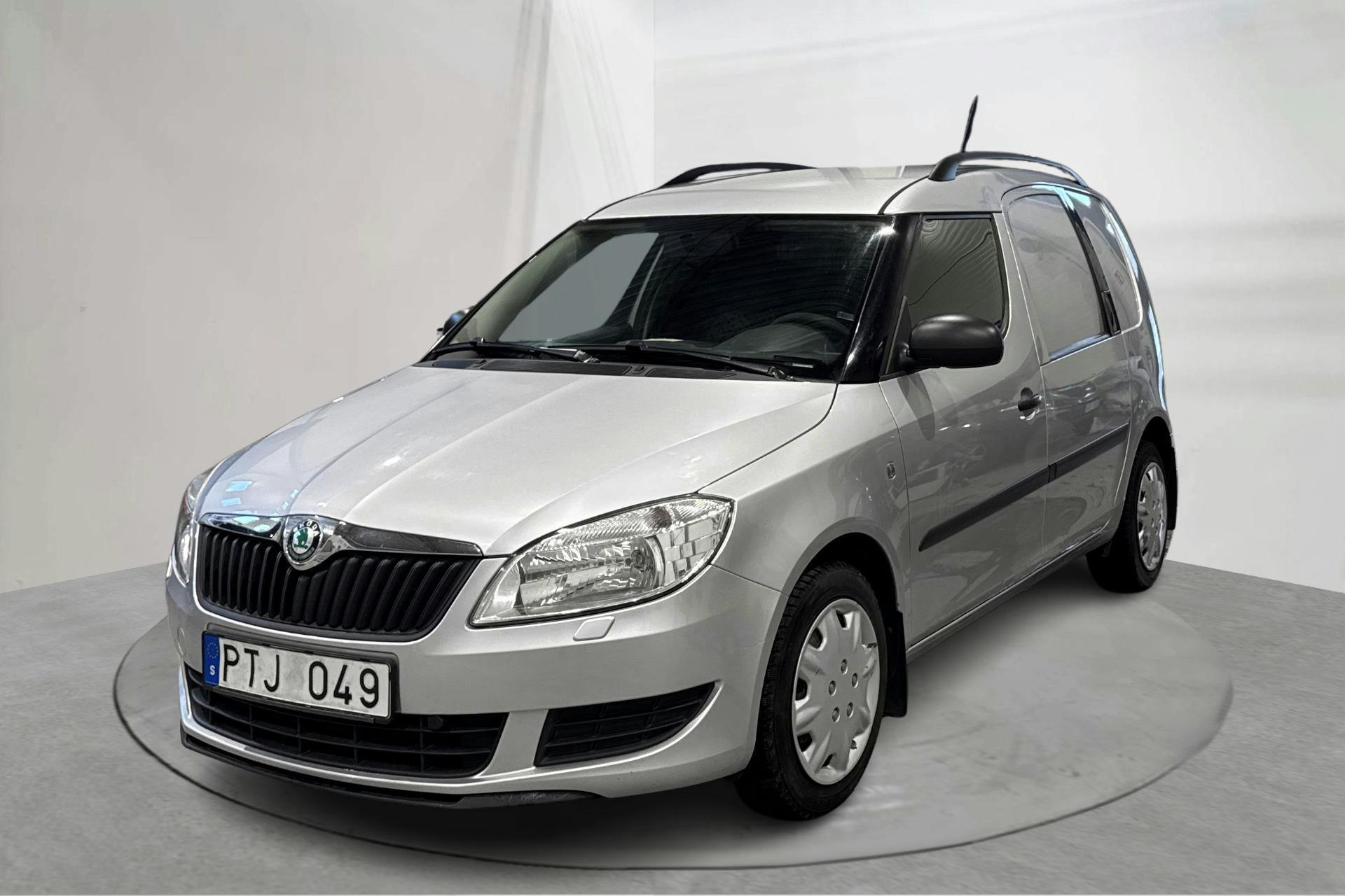 Presentation photo 1 of 12: Skoda Praktik 1.2 TDI (75hk) - 109 040 km - Manual - silver - 2011