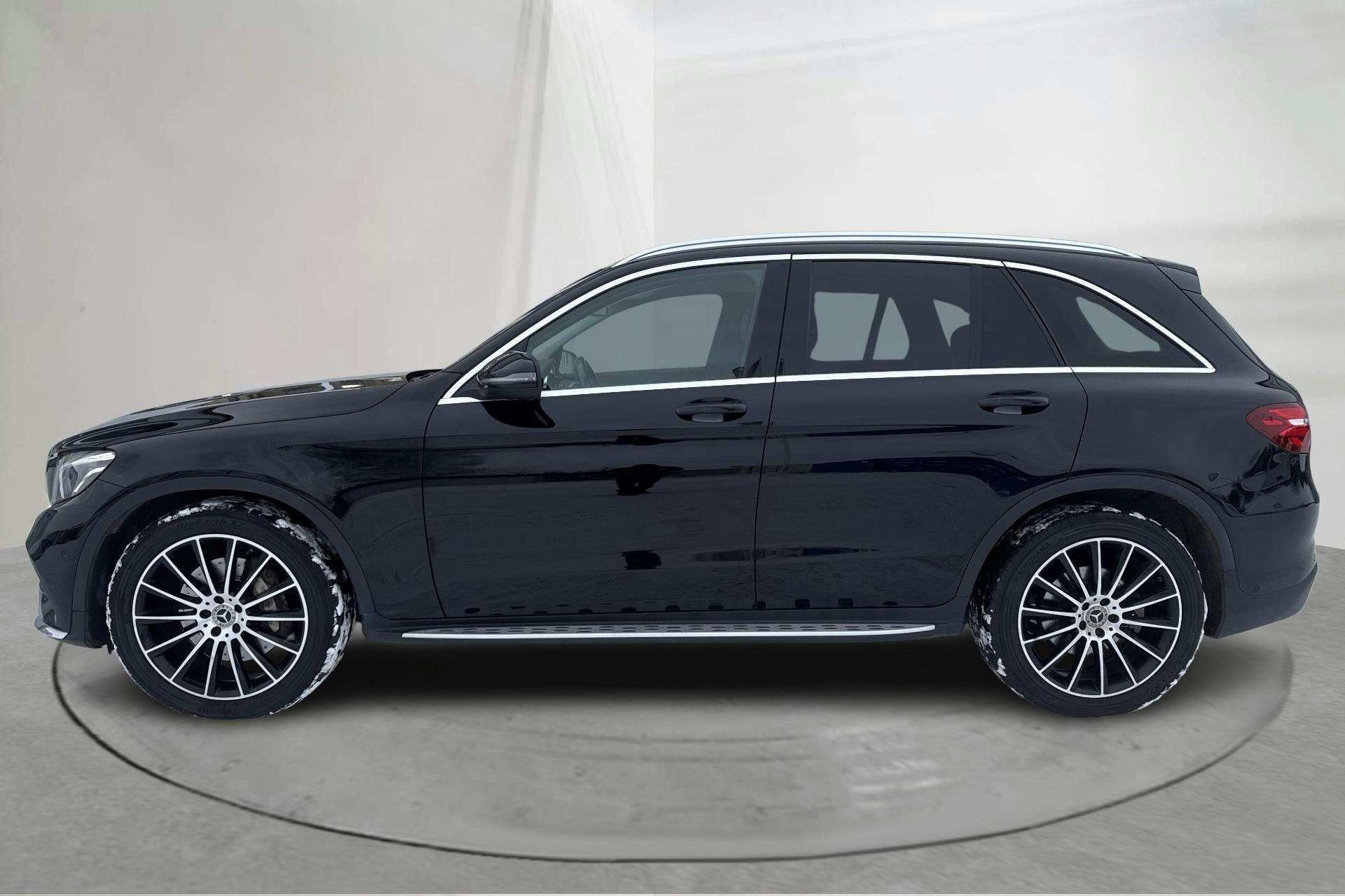 Presentation photo 2 of 14: Mercedes GLC 220 d 4MATIC X253 (170hk) - 269 990 km - Automatic - black - 2017