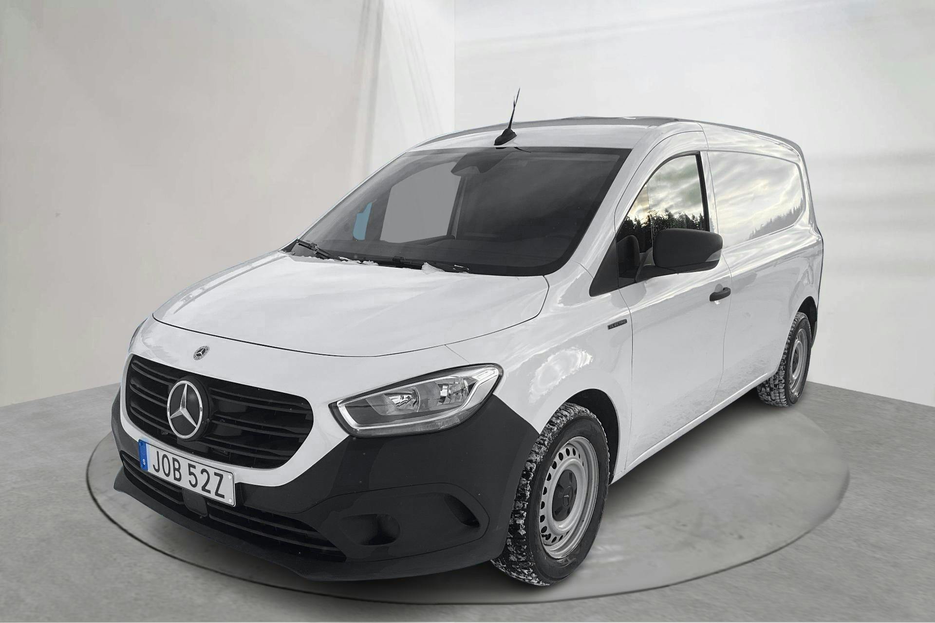 Præsentationsfoto 1 af 14: Mercedes eCitan Skåp 45kWh (122hk) - 6 630 kilometer - Salgsautomat - Hvid - 2024