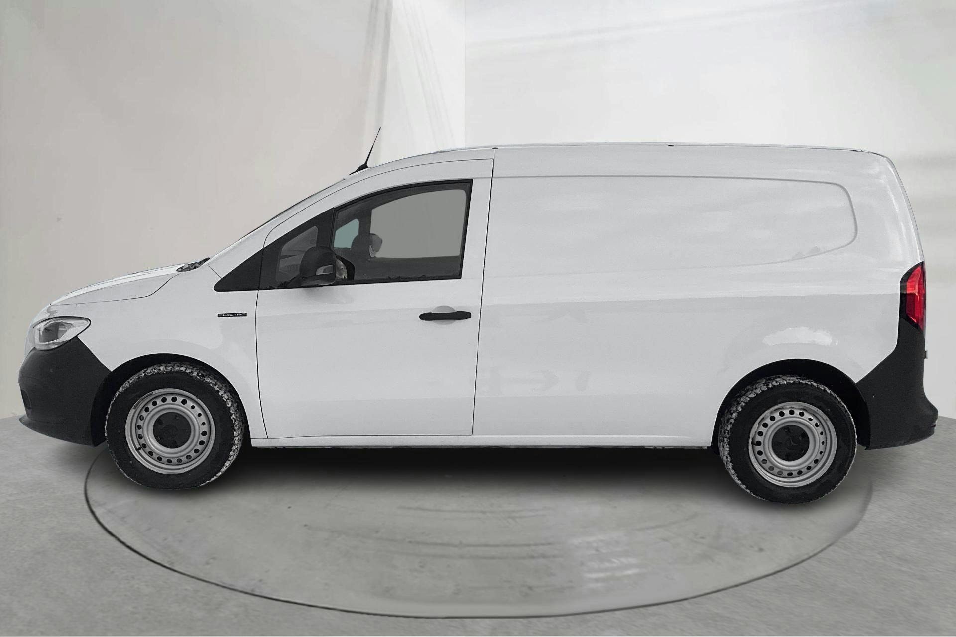 Præsentationsfoto 2 af 14: Mercedes eCitan Skåp 45kWh (122hk) - 6 630 kilometer - Salgsautomat - Hvid - 2024