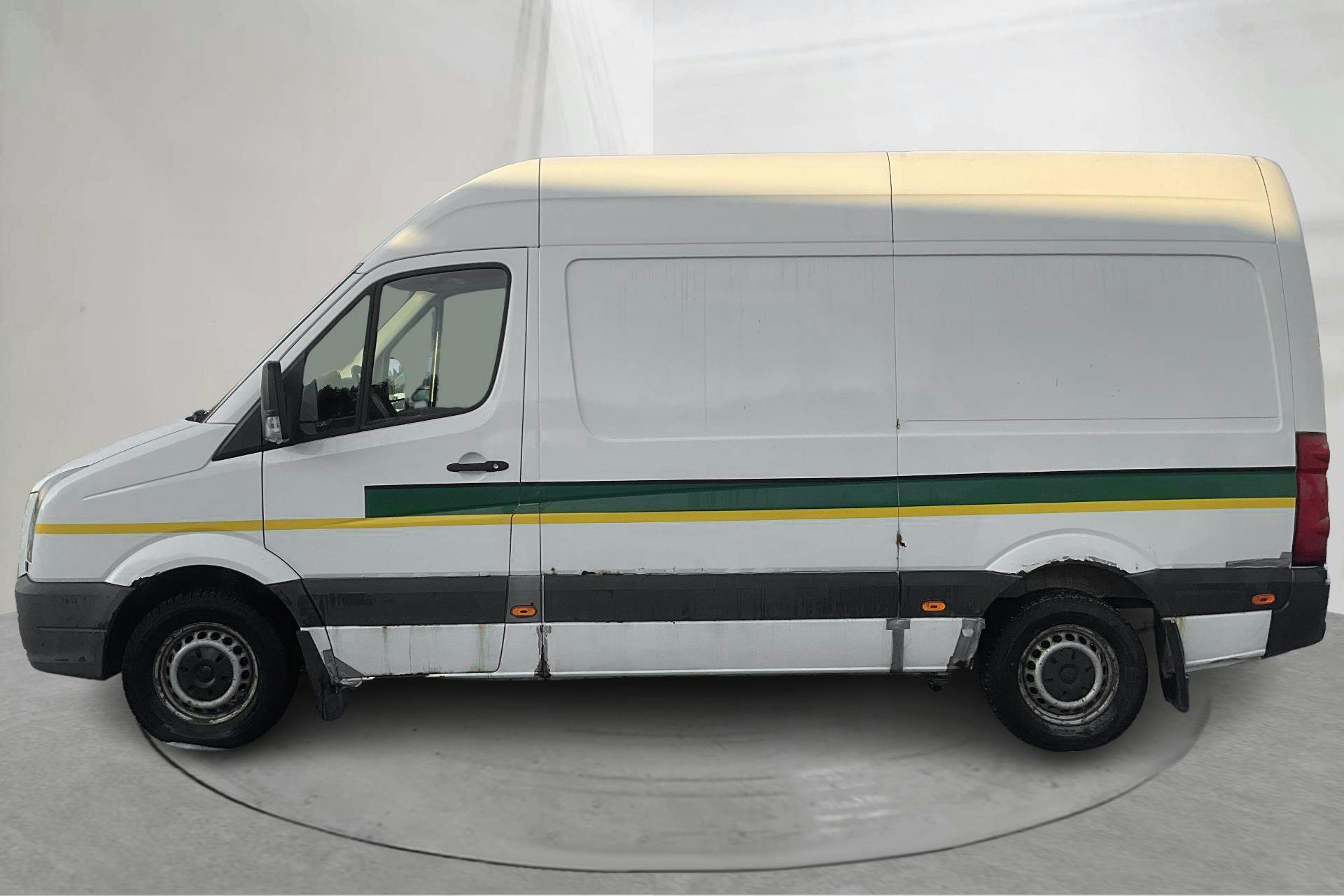 Præsentationsfoto 2 af 12: VW Crafter 35 2.5 TDI Skåp (136hk) - 313 320 kilometer - Manuel - Hvid - 2008