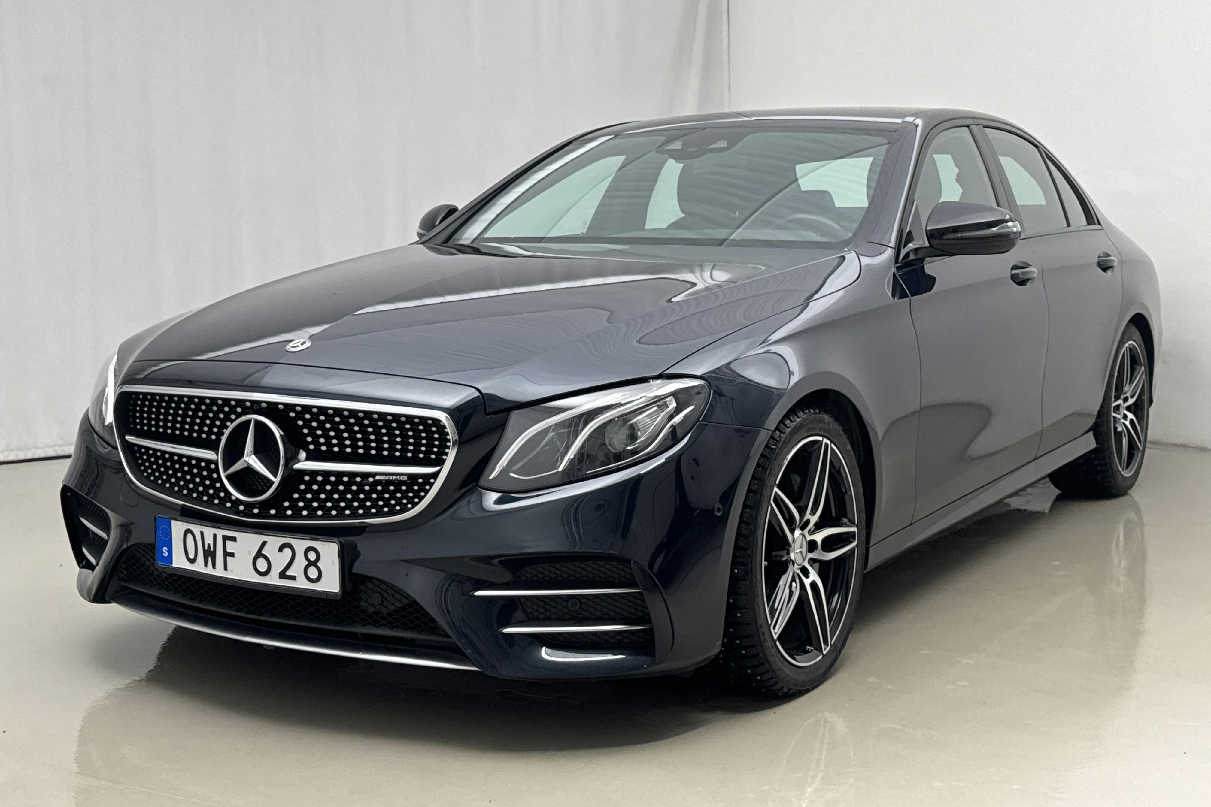 Presentation photo 1 of 28: Mercedes E 43 AMG 4MATIC Sedan W213 (401hk) - 55 360 km - Automatic - Dark Green - 2018