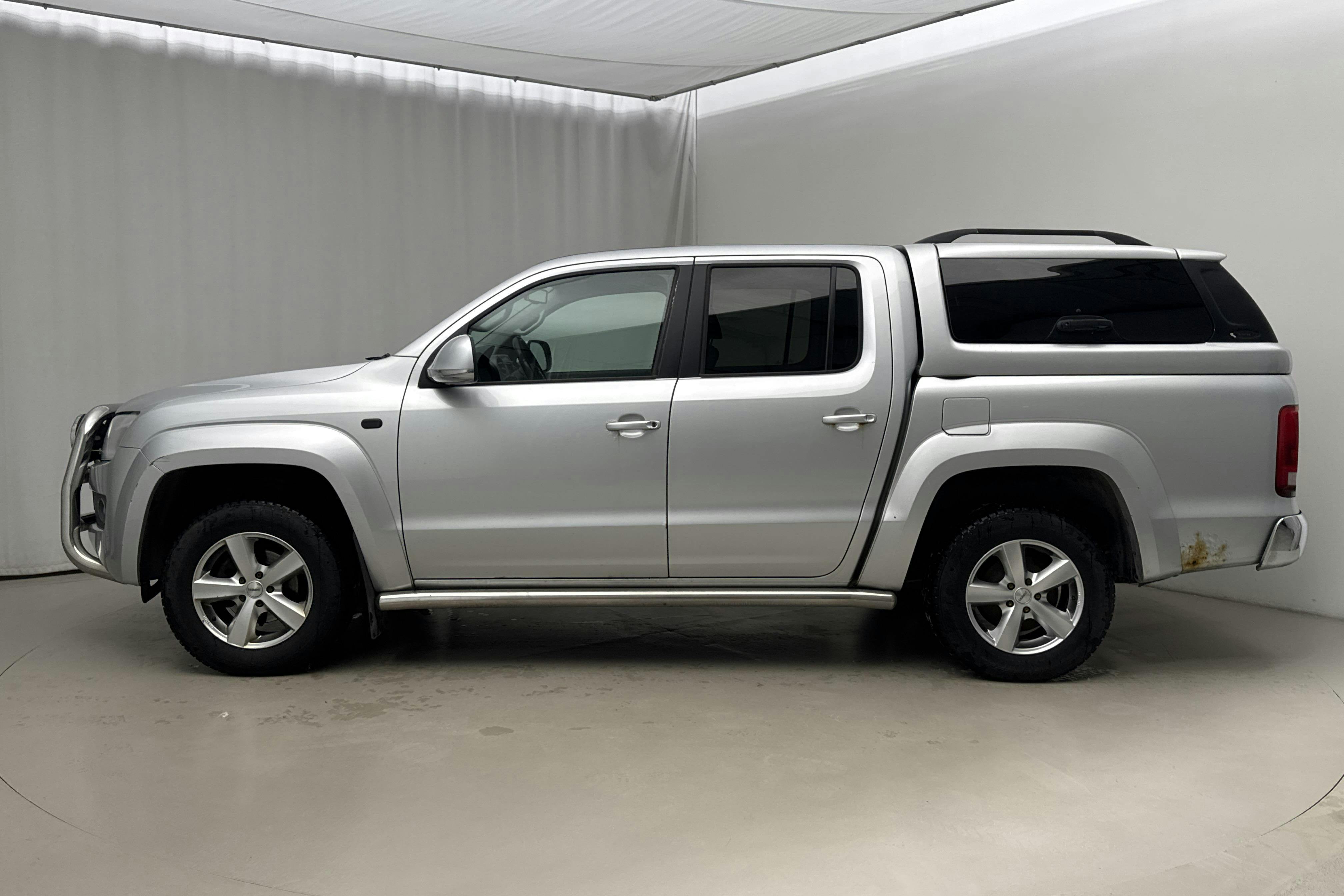 Presentation photo 2 of 12: VW Amarok 2.0 TDI 4motion (180hk) - 266 290 km - Automatic - silver - 2013
