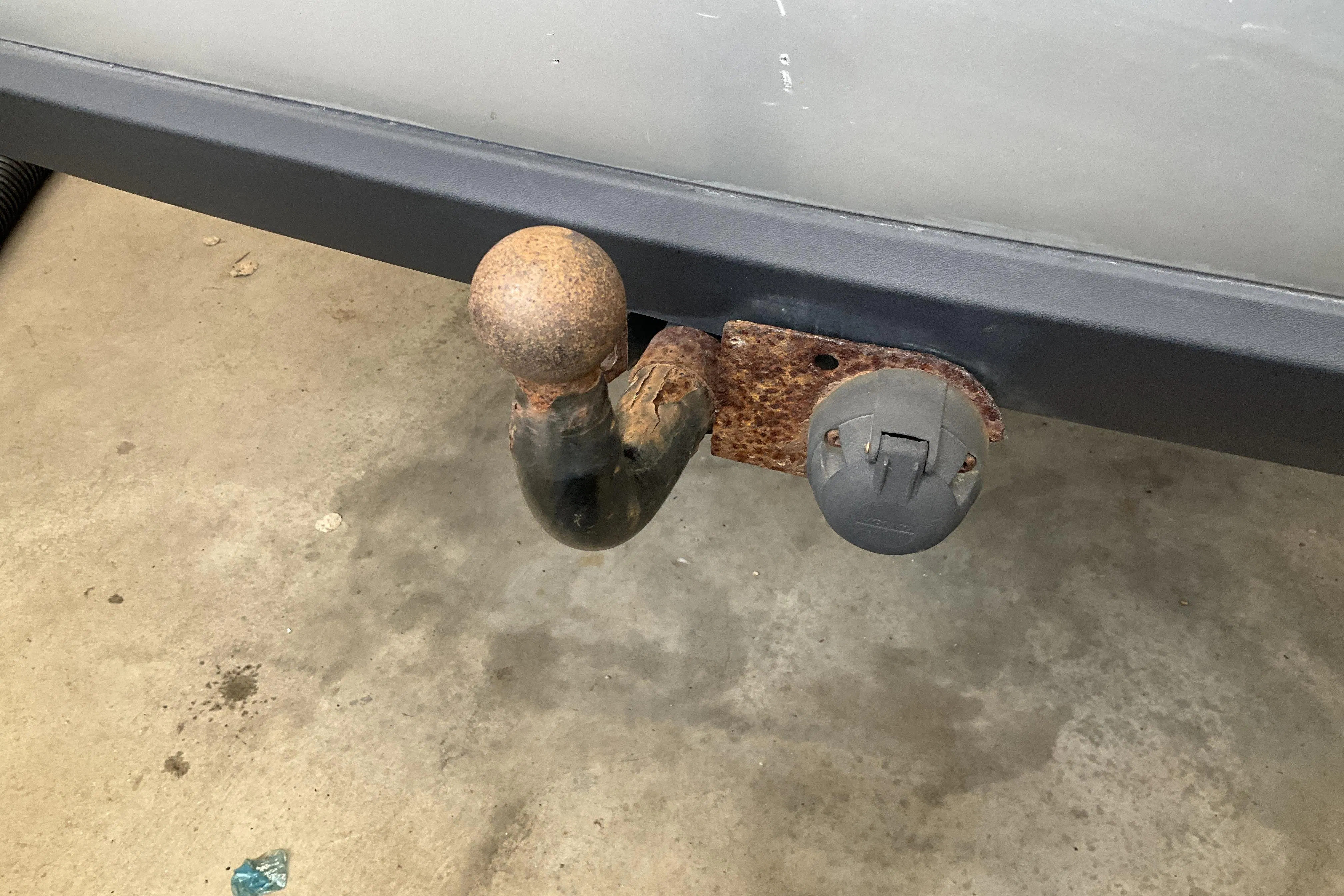 Presentation photo 13 of 13: Volvo V70 2.4 (140hk) - 358 940 km - Manual - Light Grey - 2006