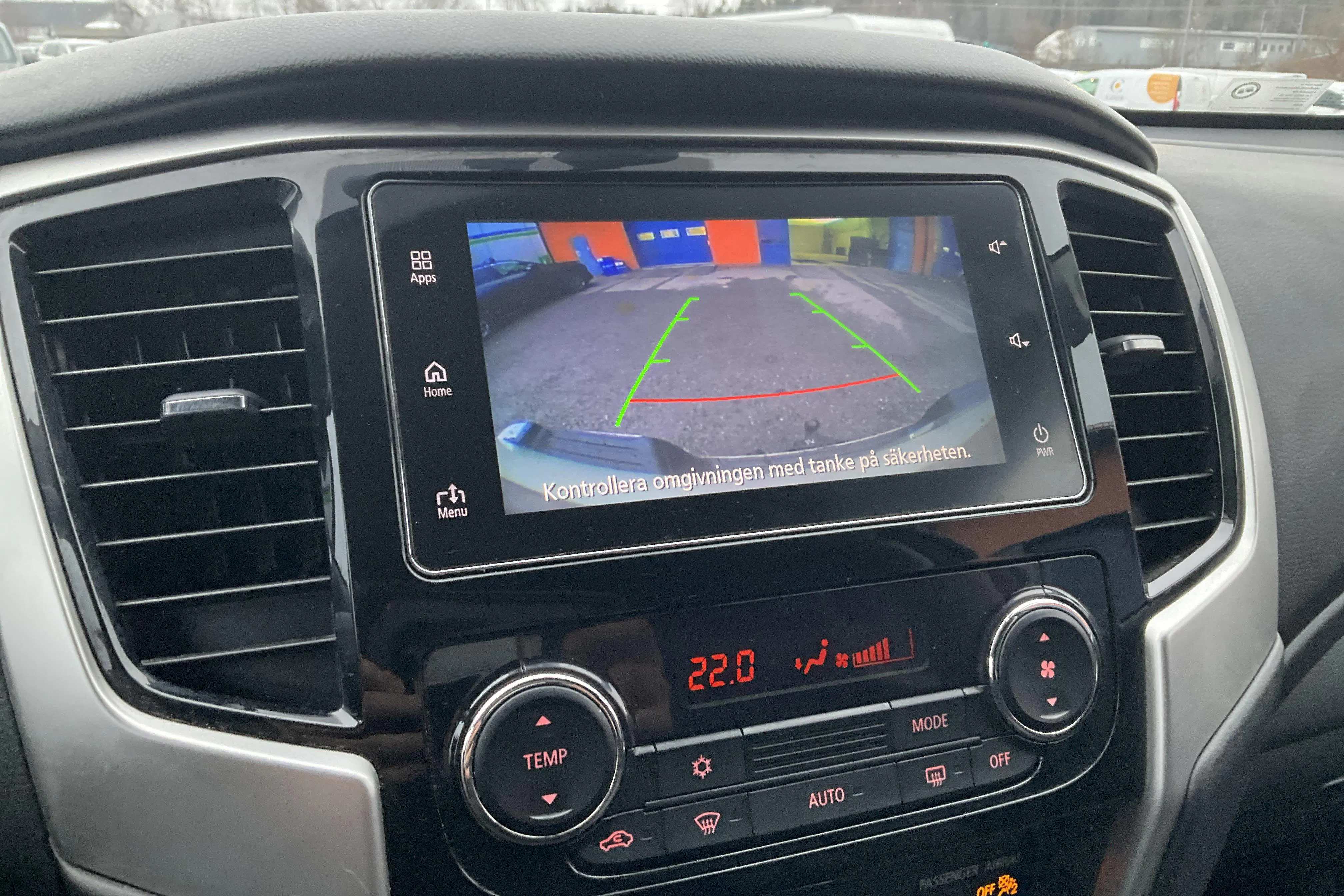 Presentation photo 13 of 13: Mitsubishi L200 2.2 DI-D (150hk) - 142 130 km - Manual - white - 2020