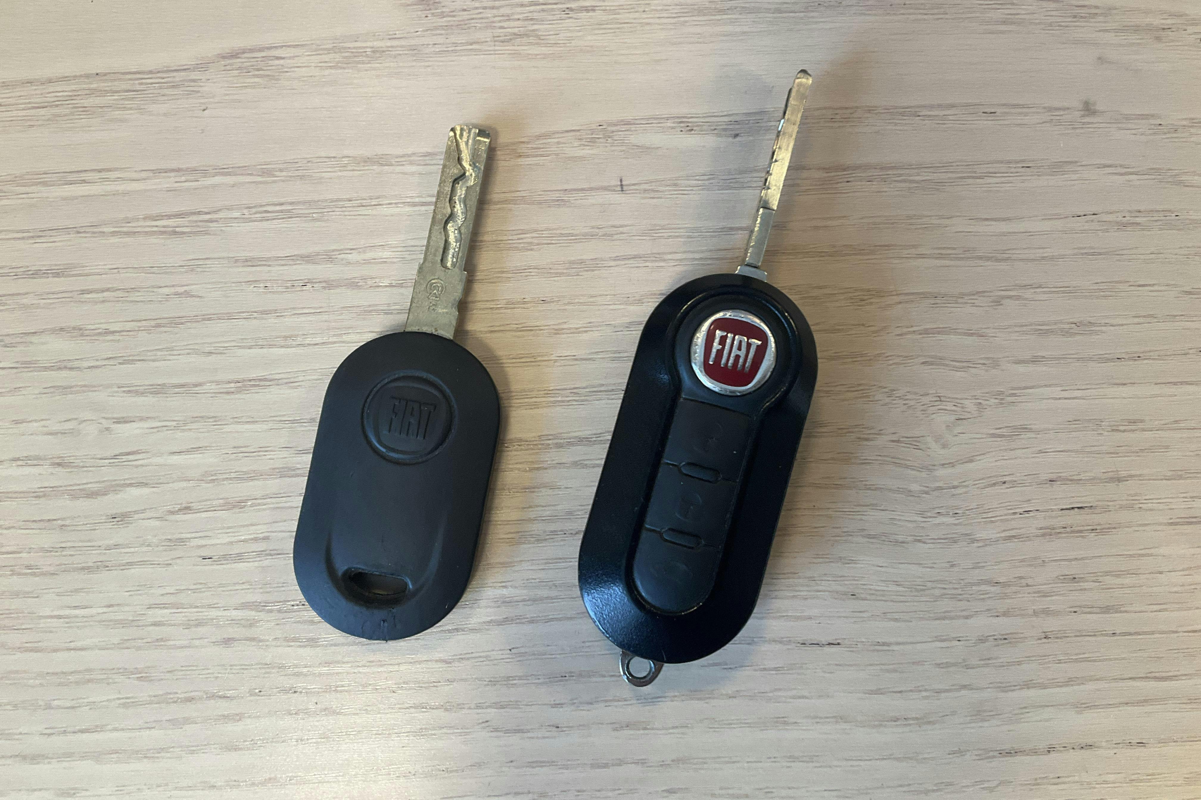 Presentation photo 14 of 14: Fiat 500L 1.4 (95hk) - 165 400 km - Manual - gray - 2013