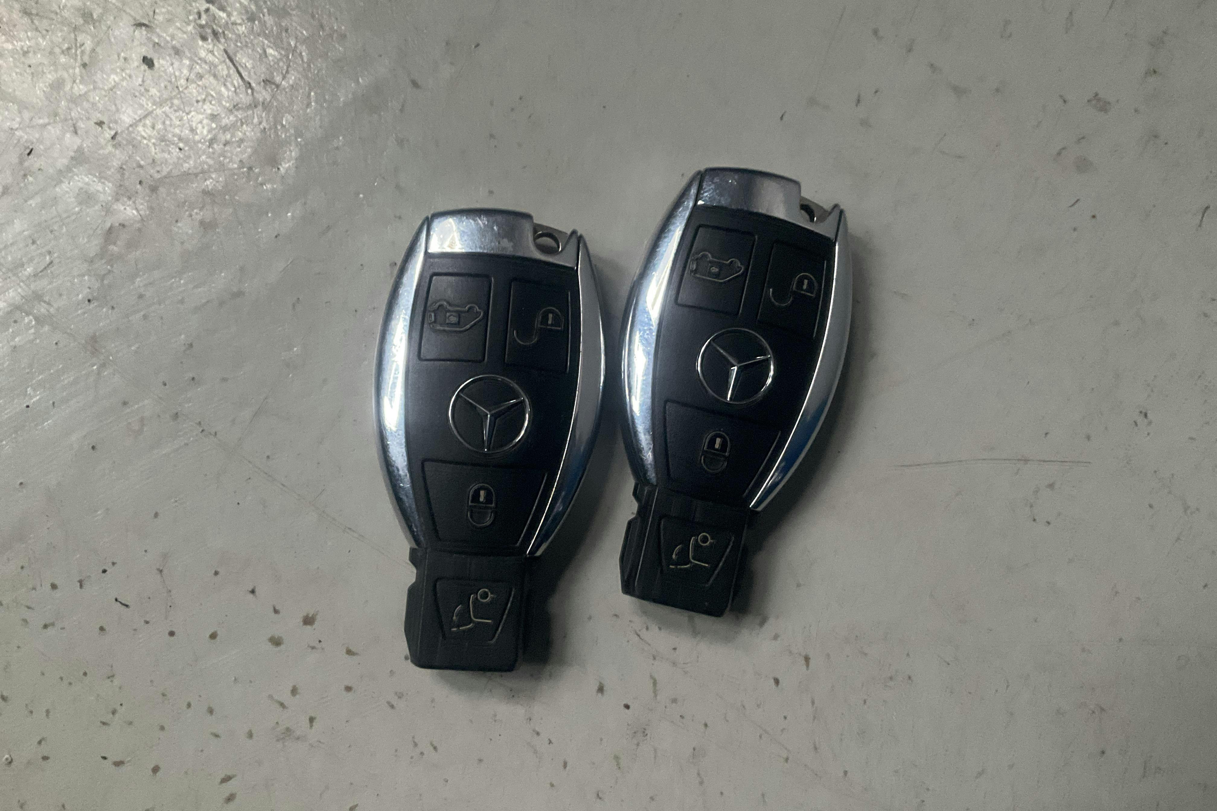 Presentationsfoto 19 av 19: Mercedes V 250 d 4MATIC W447 (190hk) - 10 989 mil - Automat - blå - 2018