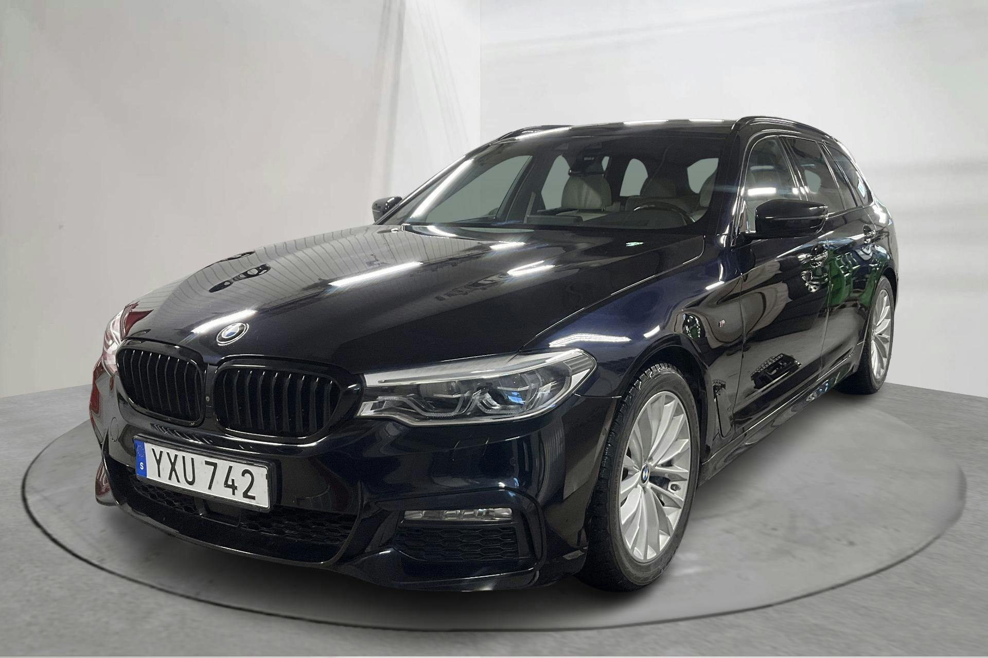 Presentation photo 1 of 21: BMW 540i xDrive Touring, G31 (340hk) - 130 940 km - Automatic - black - 2018