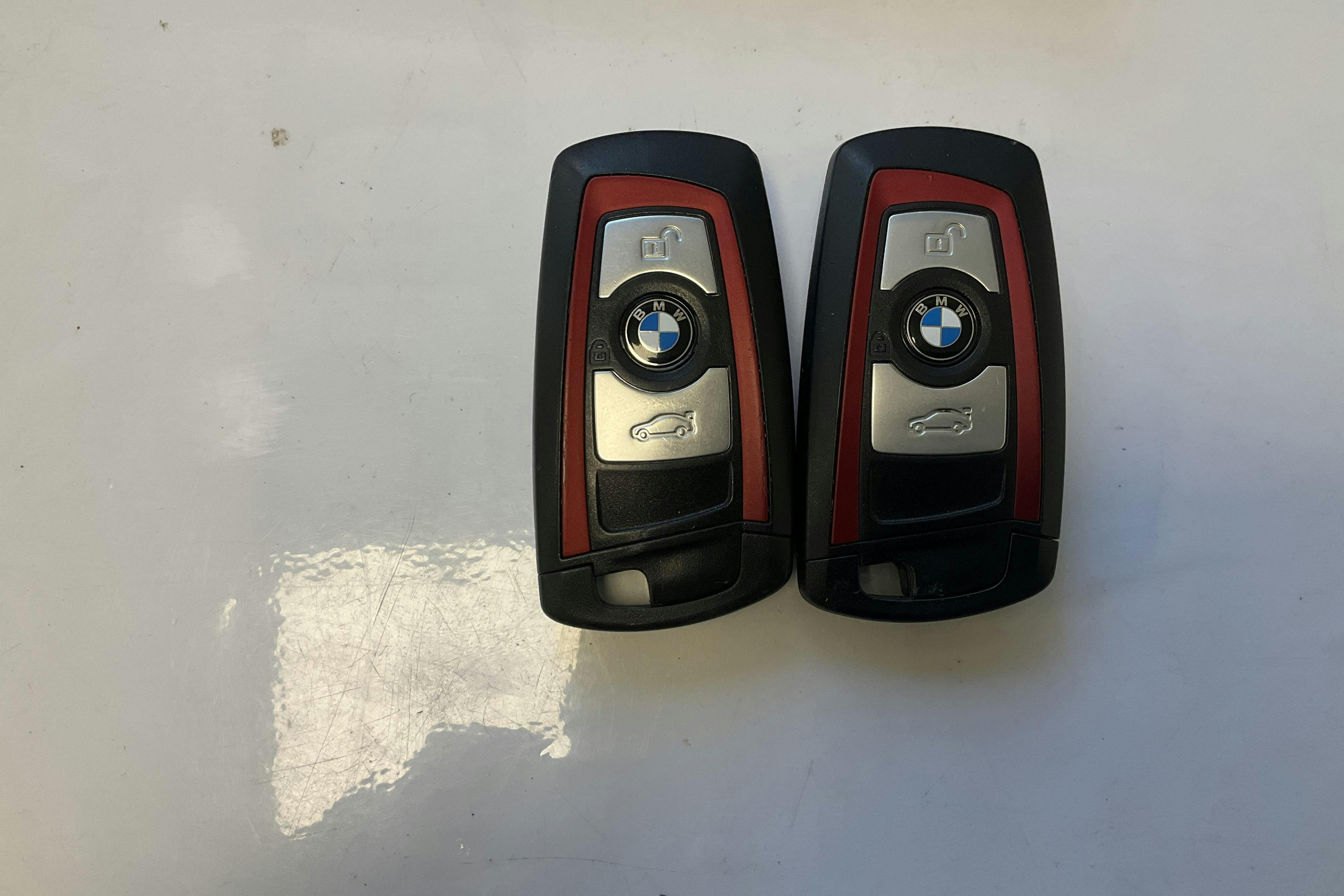 Presentation photo 15 of 15: BMW 118d 5dr, F20 (143hk) - 193 100 km - Manual - gray - 2012