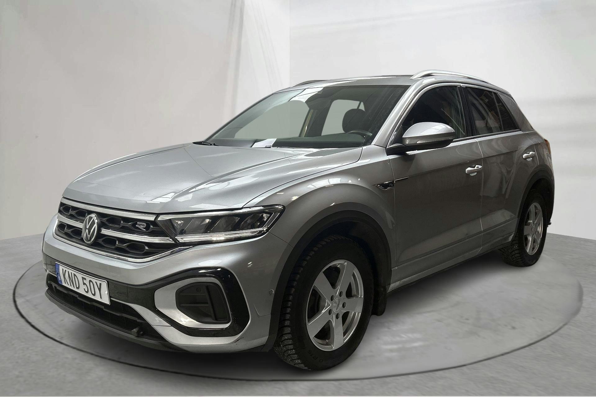 Præsentationsfoto 1 af 19: VW T-Roc 2.0 TDI 4MOTION (150hk) - 118 540 kilometer - Salgsautomat - Sølv - 2022