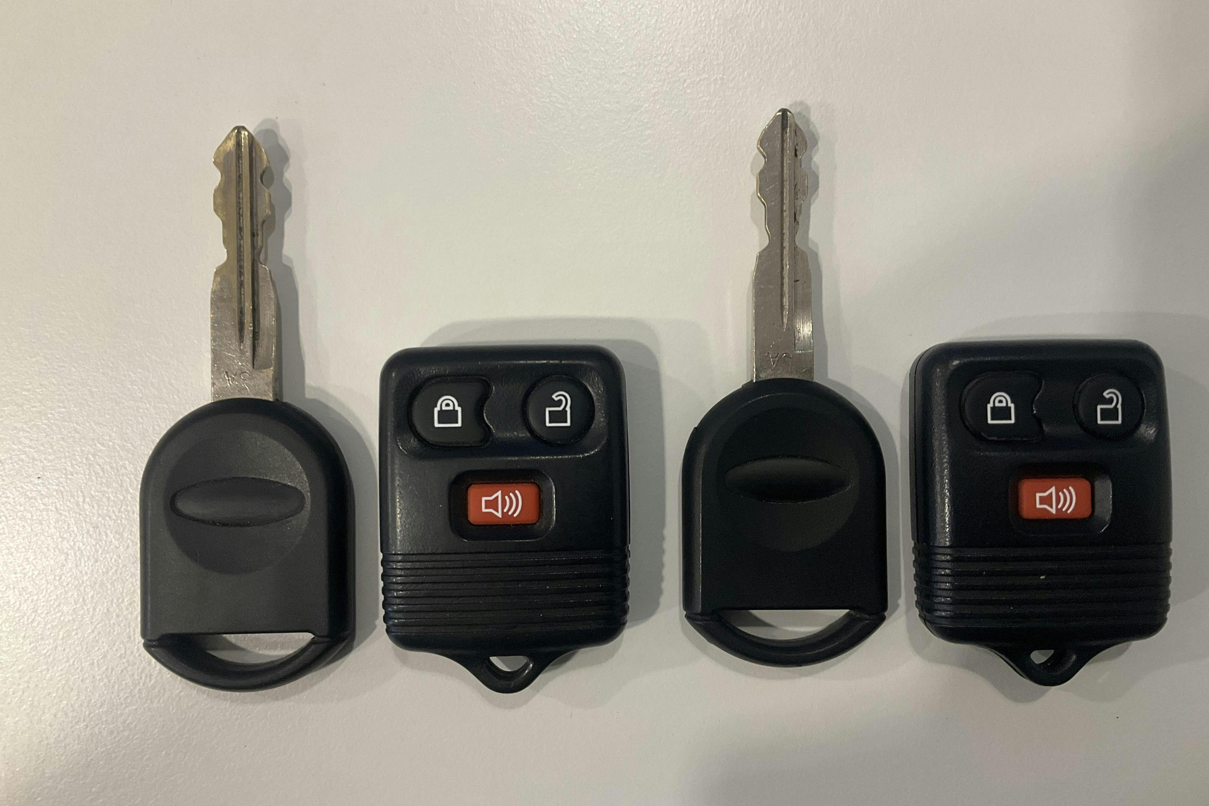 Presentation photo 13 of 13: Ford Mustang GT 4.6 V8 Coupé (300hk) - 167 310 km - Automatic - black - 2006