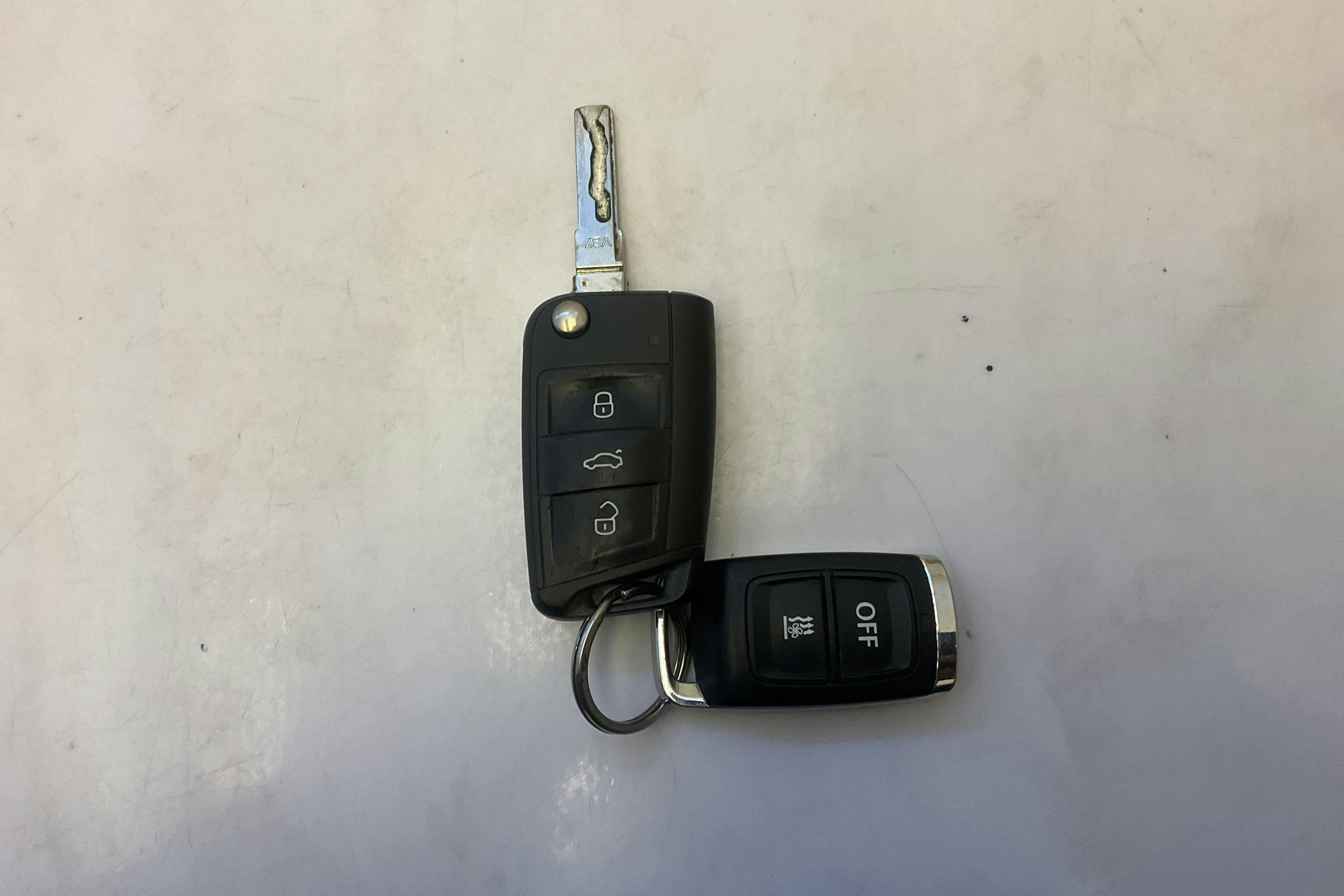 Presentationsfoto 14 av 14: VW Golf Alltrack 2.0 TDI 4MOTION (184hk) - 9 441 mil - Automat - grå - 2020