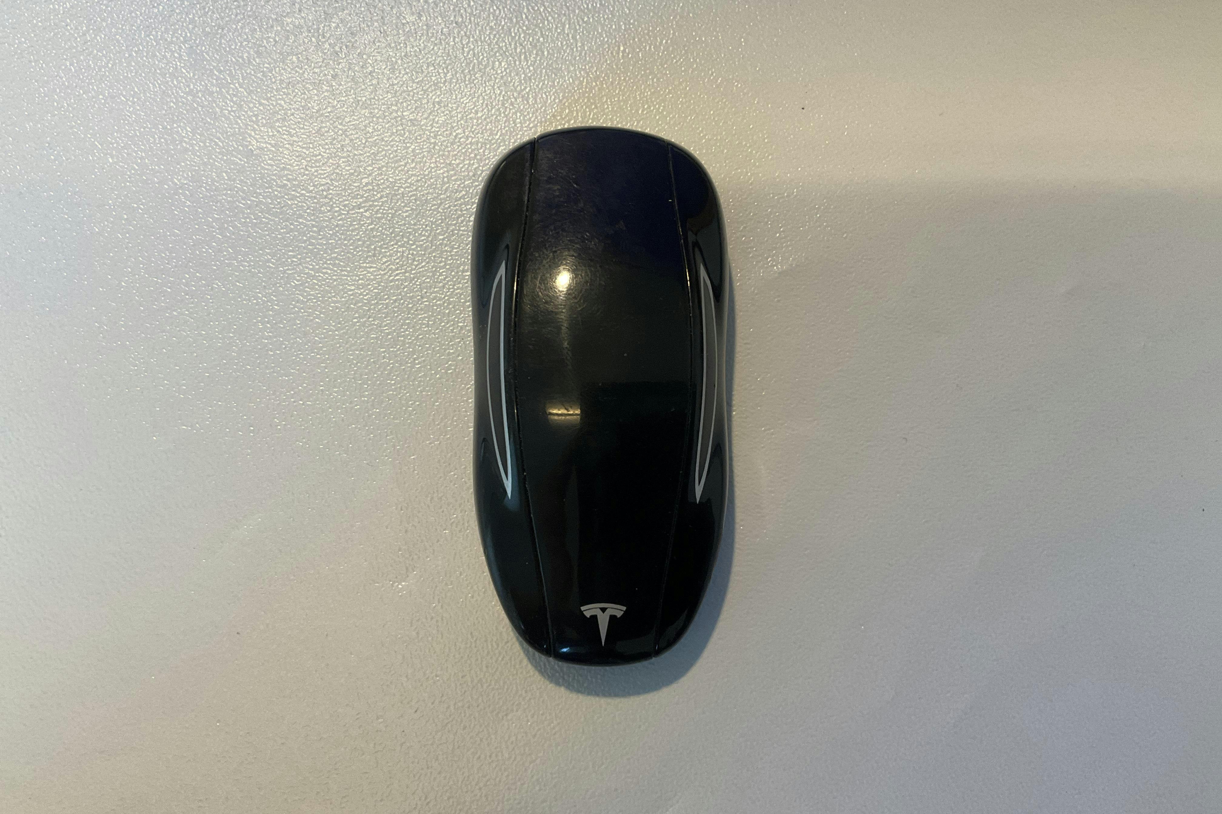 Presentation photo 17 of 17: Tesla Model S Dual Motor Long Range AWD - 130 430 km - Automatic - red - 2020