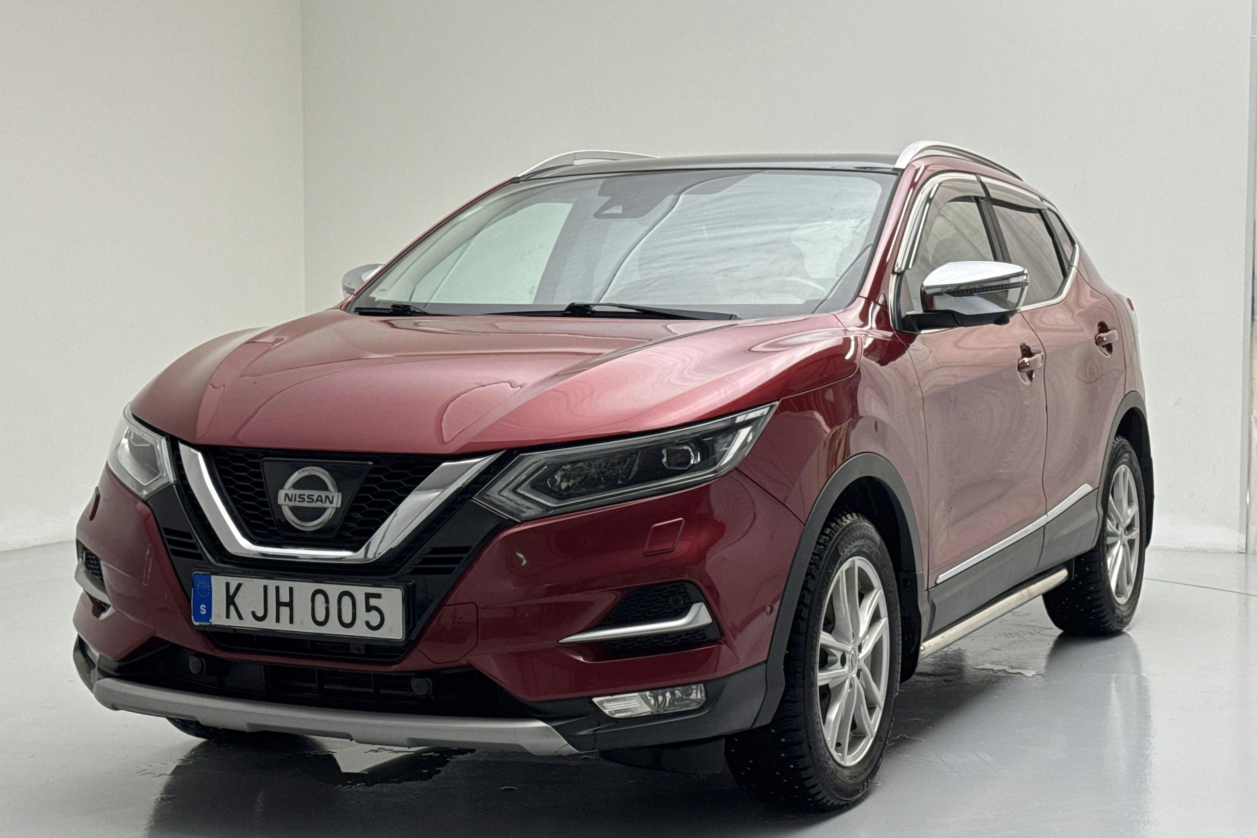 Presentation photo 1 of 15: Nissan Qashqai 1.2 DIG-T (115hk) - 150 110 km - Automatic - red - 2018