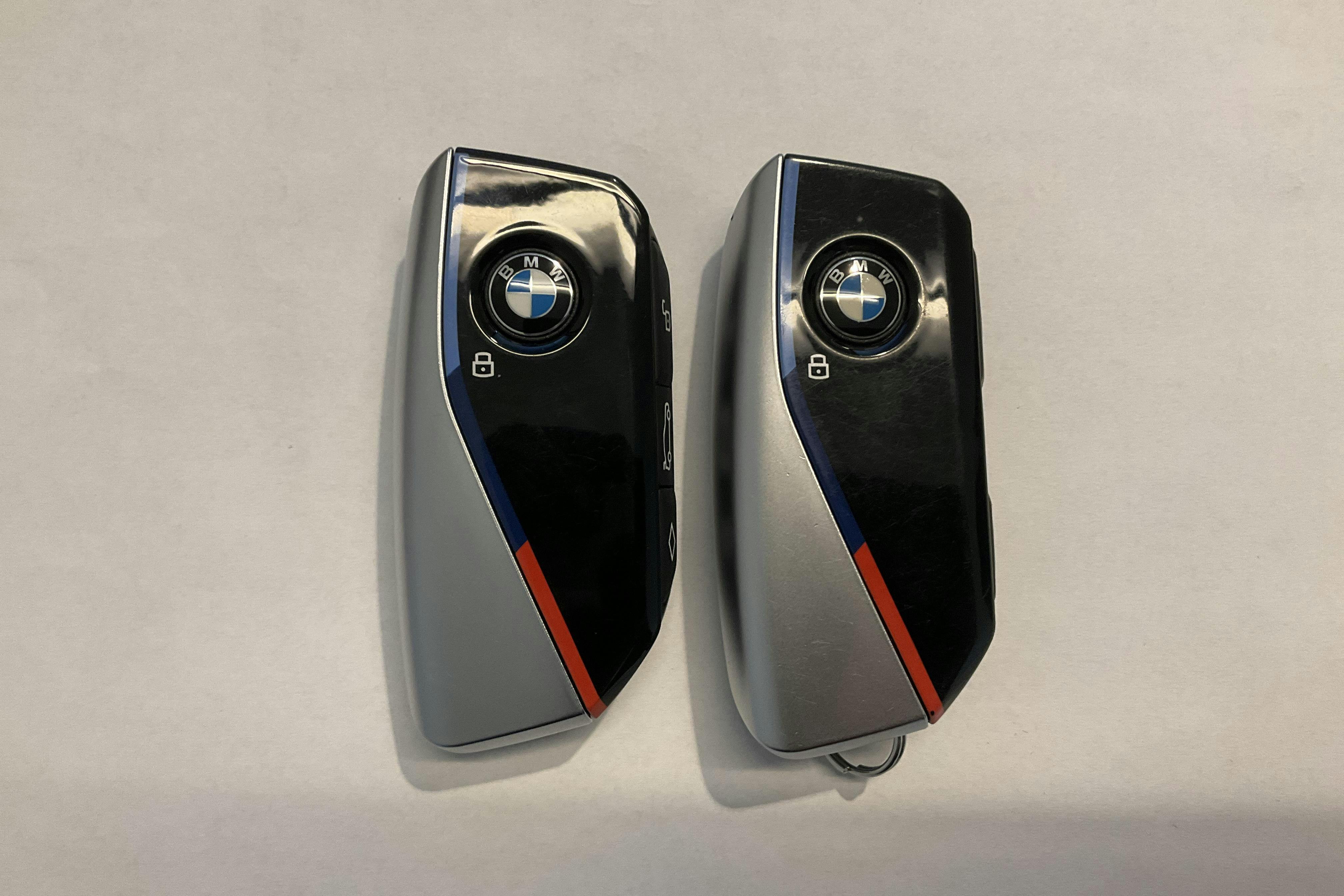 Presentationsfoto 21 av 21: BMW i5 eDrive40 Sedan, G60 (340hk) - 8 243 mil - Automat - grå - 2024