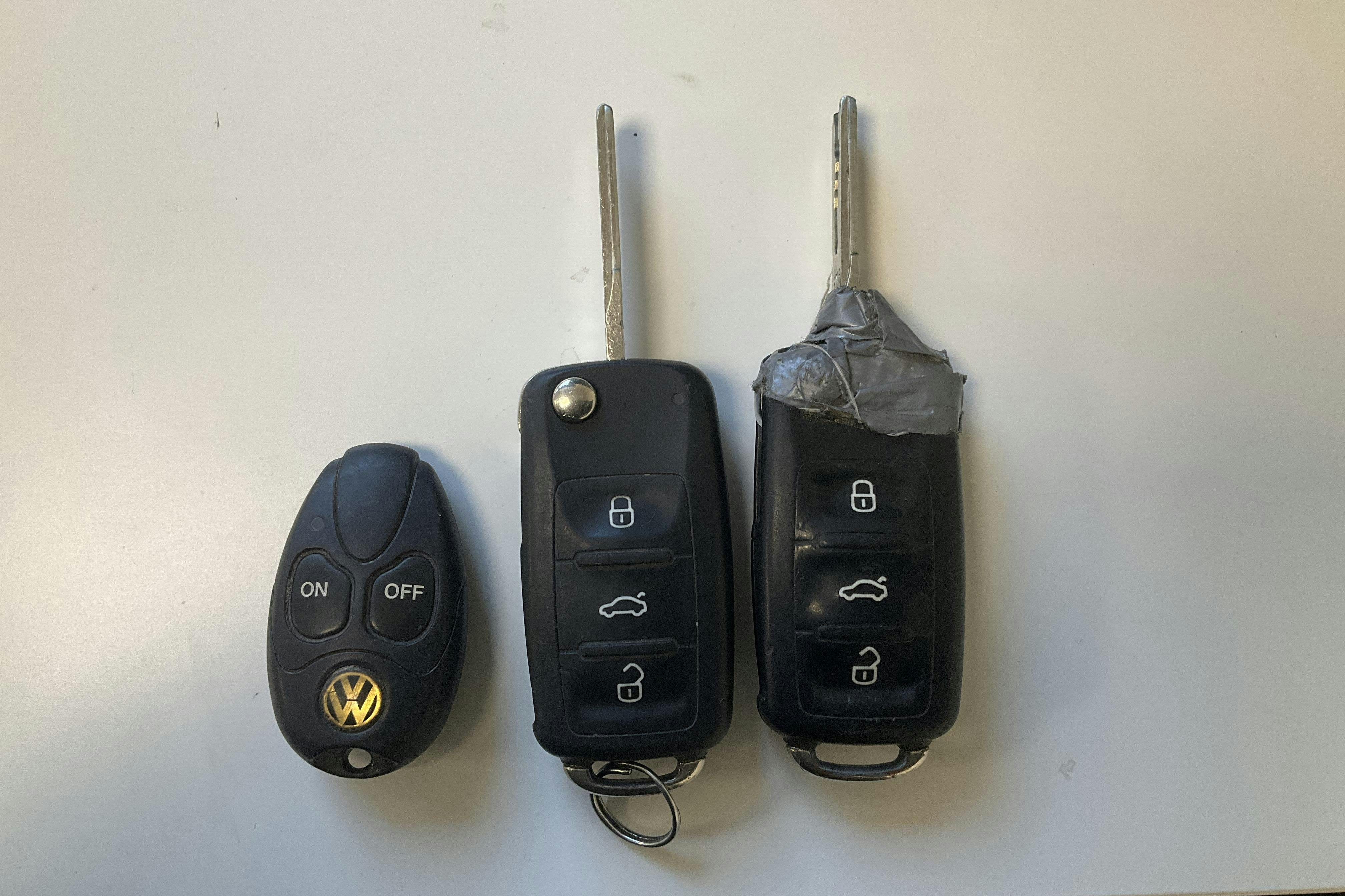 Presentation photo 18 of 18: VW Caddy 1.6 TDI Maxi Skåp (102hk) - 243 250 km - Automatic - silver - 2015