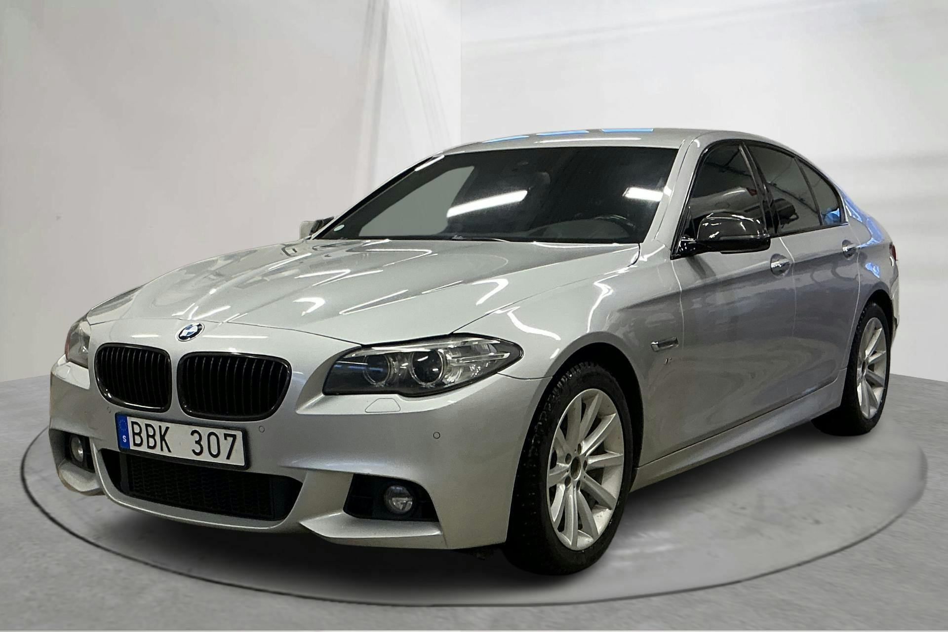 Presentation photo 1 of 17: BMW 535i Sedan, F10 (306hk) - 201 670 km - Automatic - silver - 2014