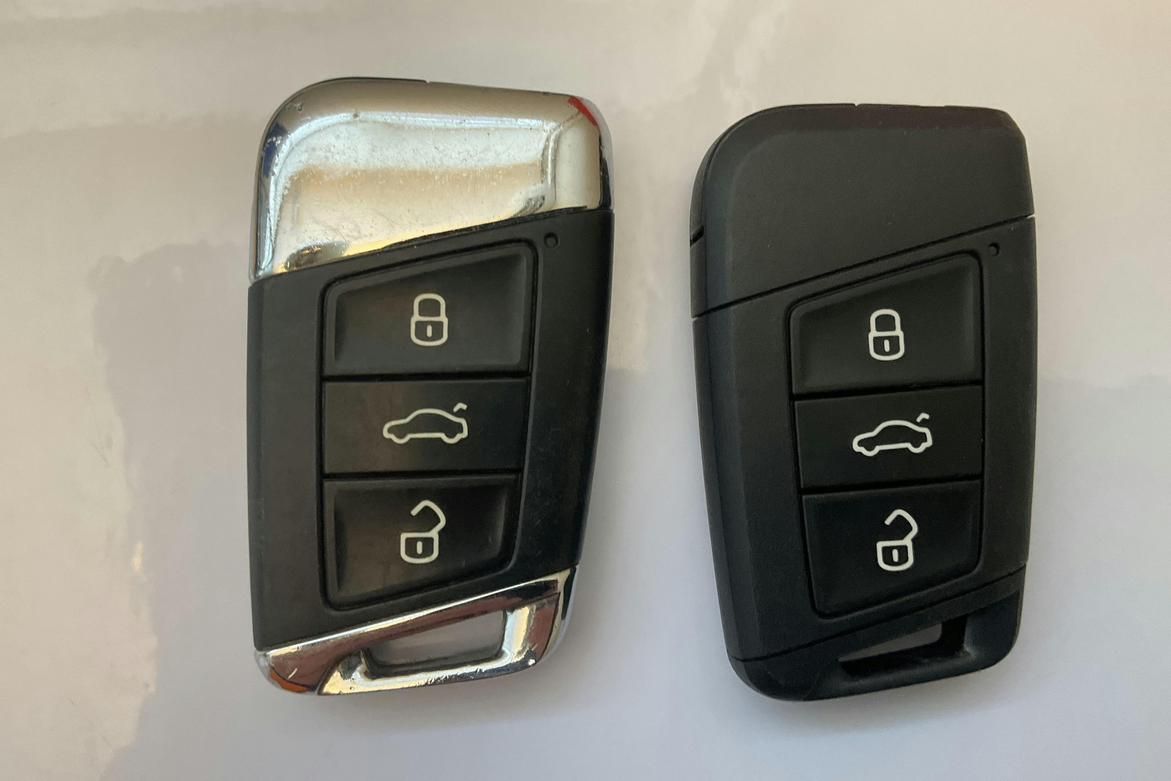 Presentation photo 17 of 17: VW Passat 1.4 GTE Sportscombi (218hk) - 87 240 km - Automatic - white - 2021