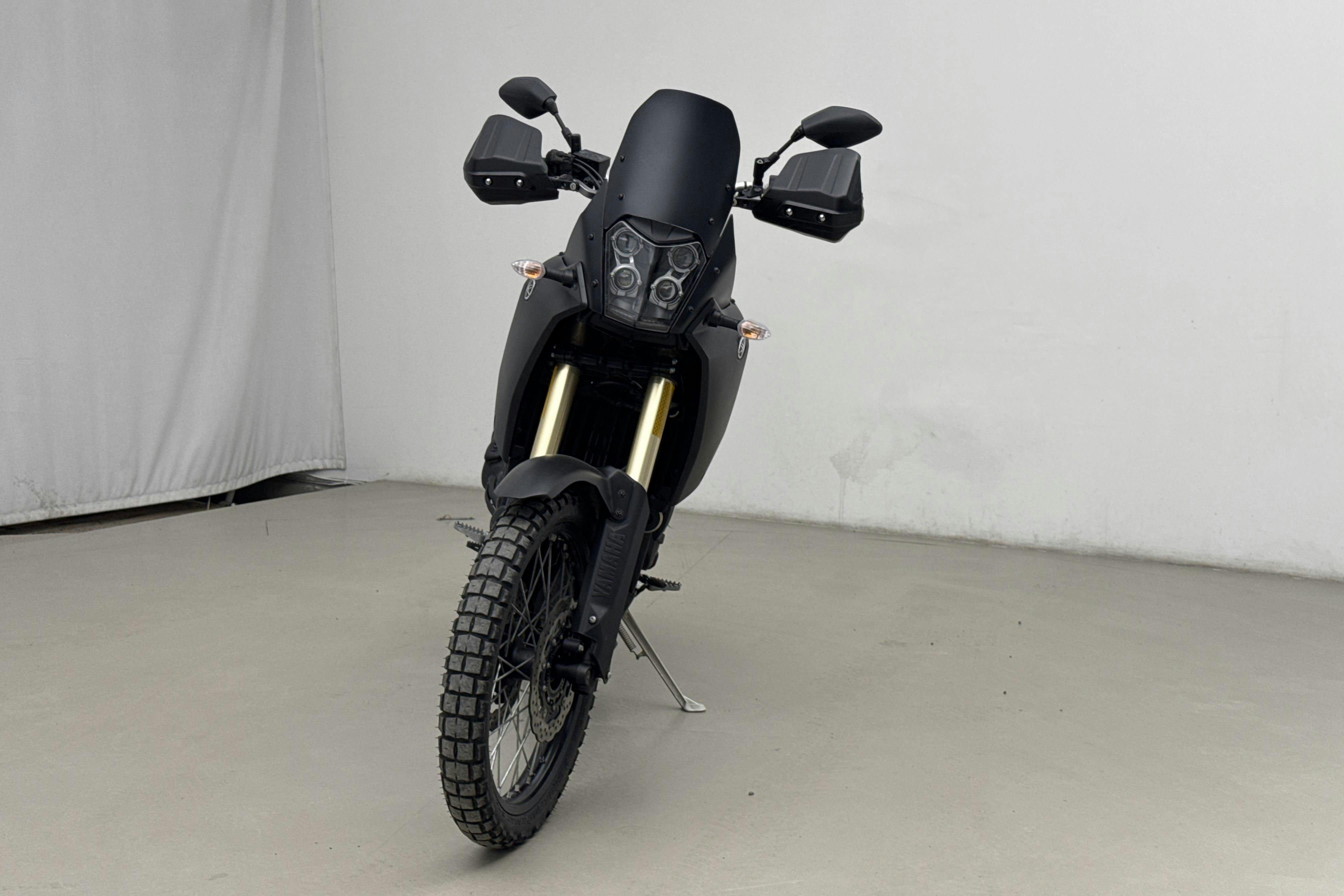 Presentation photo 2 of 14: YAMAHA TÉNÉRÉ 700 Motorcykel - 21 930 km - Manual - black - 2021