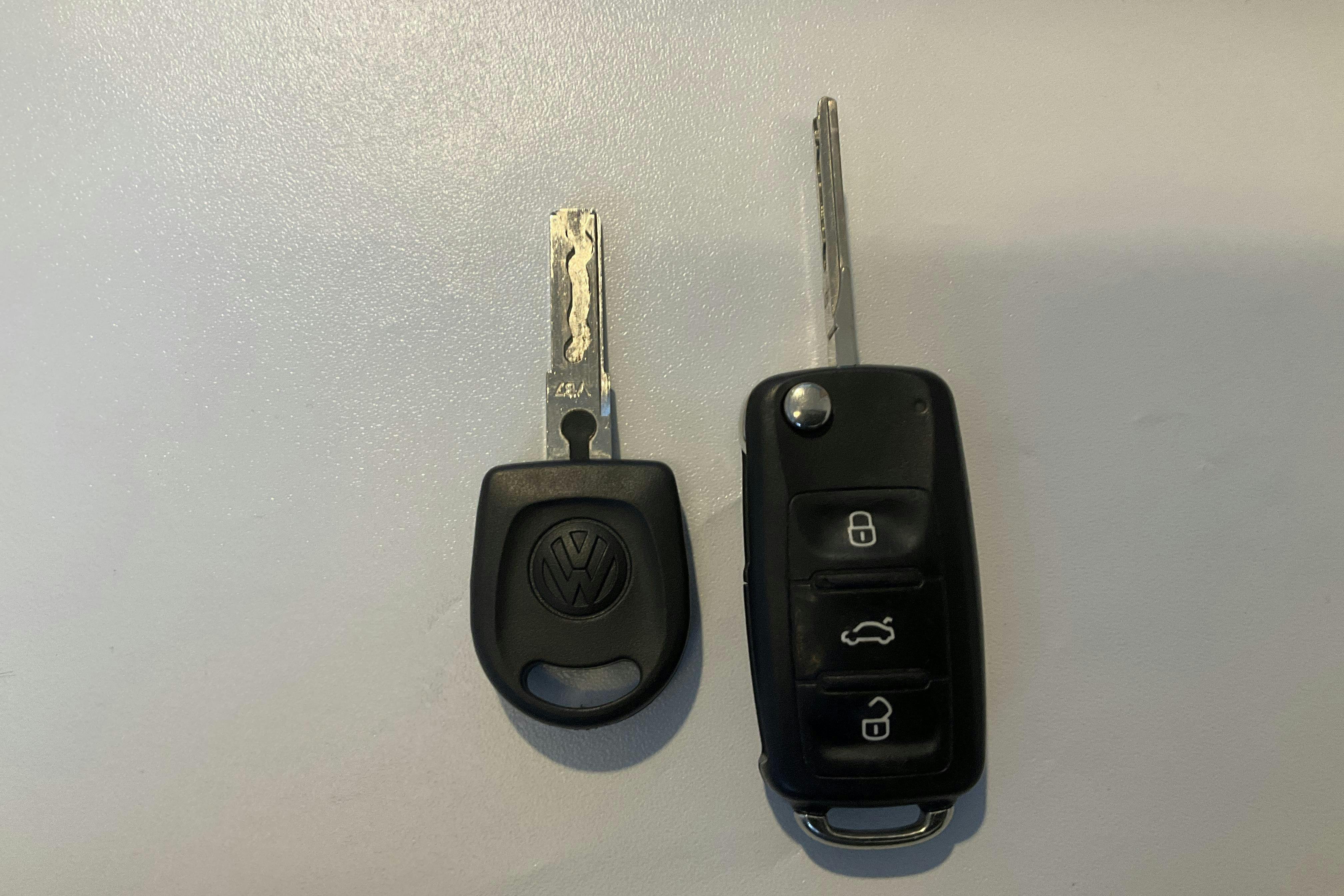 Presentation photo 13 of 13: VW up! 1.0 5dr CNG (68hk) - 37 070 km - Manual - white - 2015