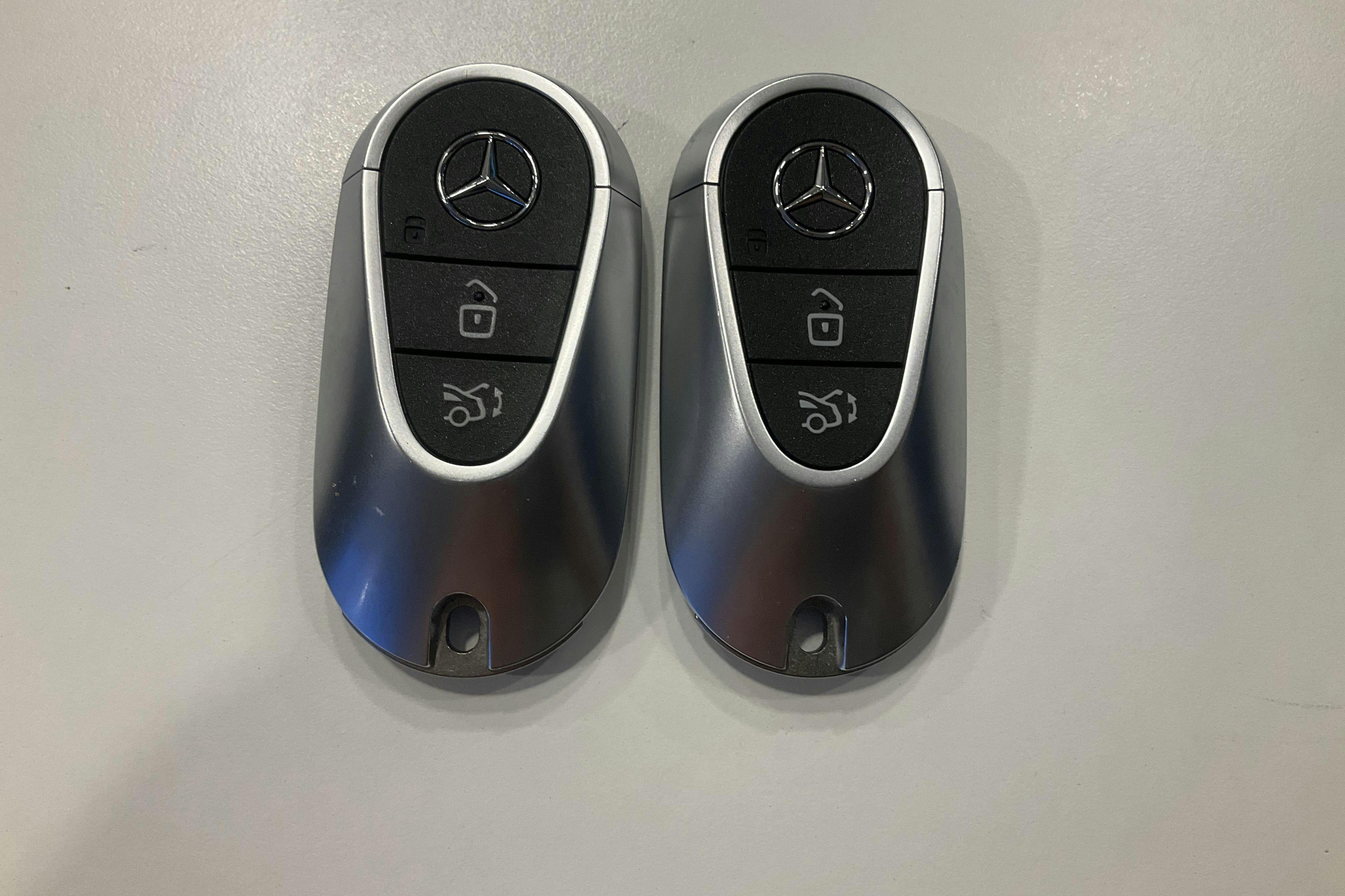 Presentationsfoto 26 av 26: Mercedes CLE 300 e Coupé C236 (333hk) - 1 725 mil - Automat - svart - 2024