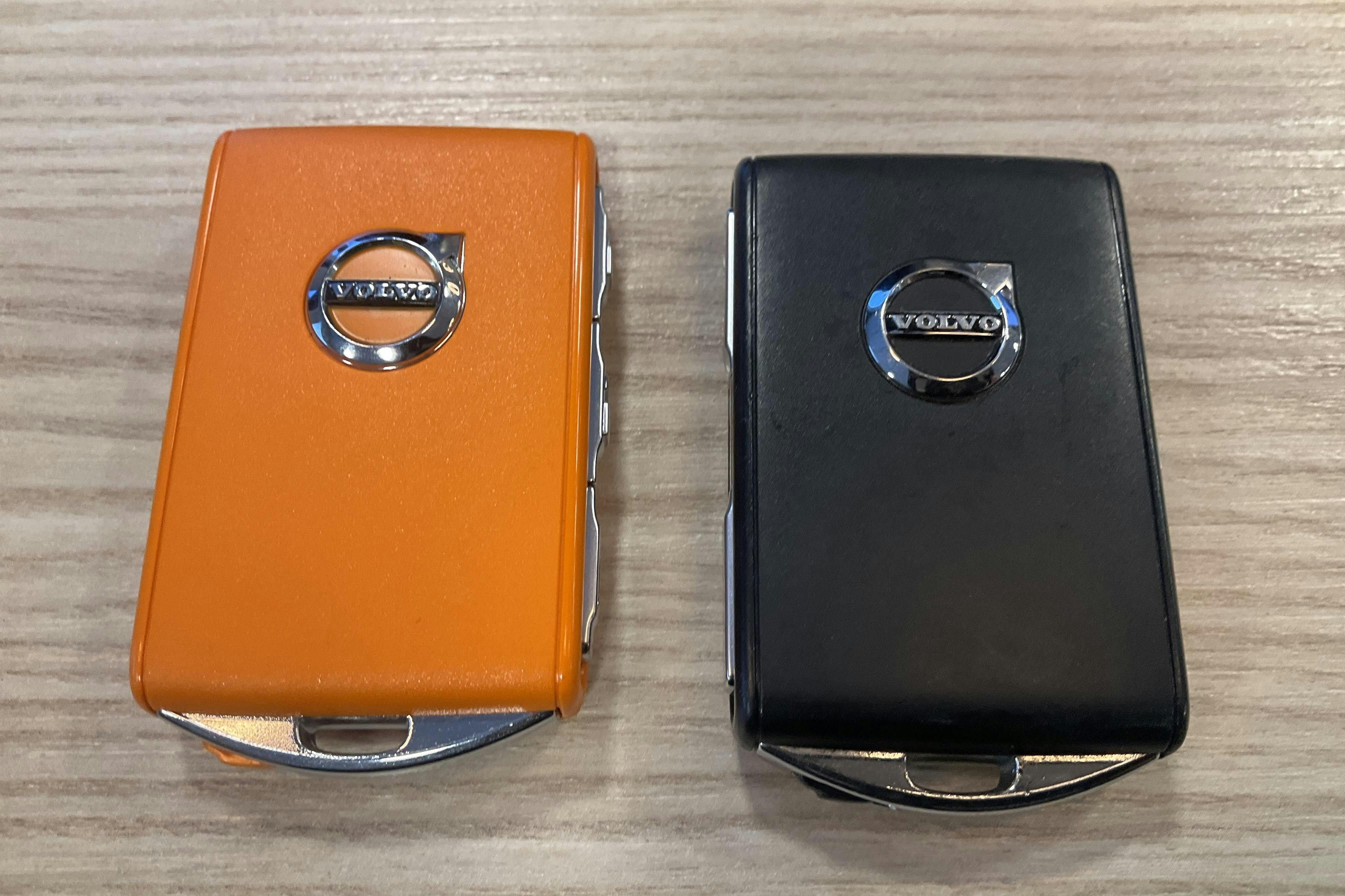 Presentation photo 16 of 16: Volvo V60 B4 Cross Country AWD Mildhybrid, Diesel (197hk) - 52 600 km - Automatic - silver - 2022