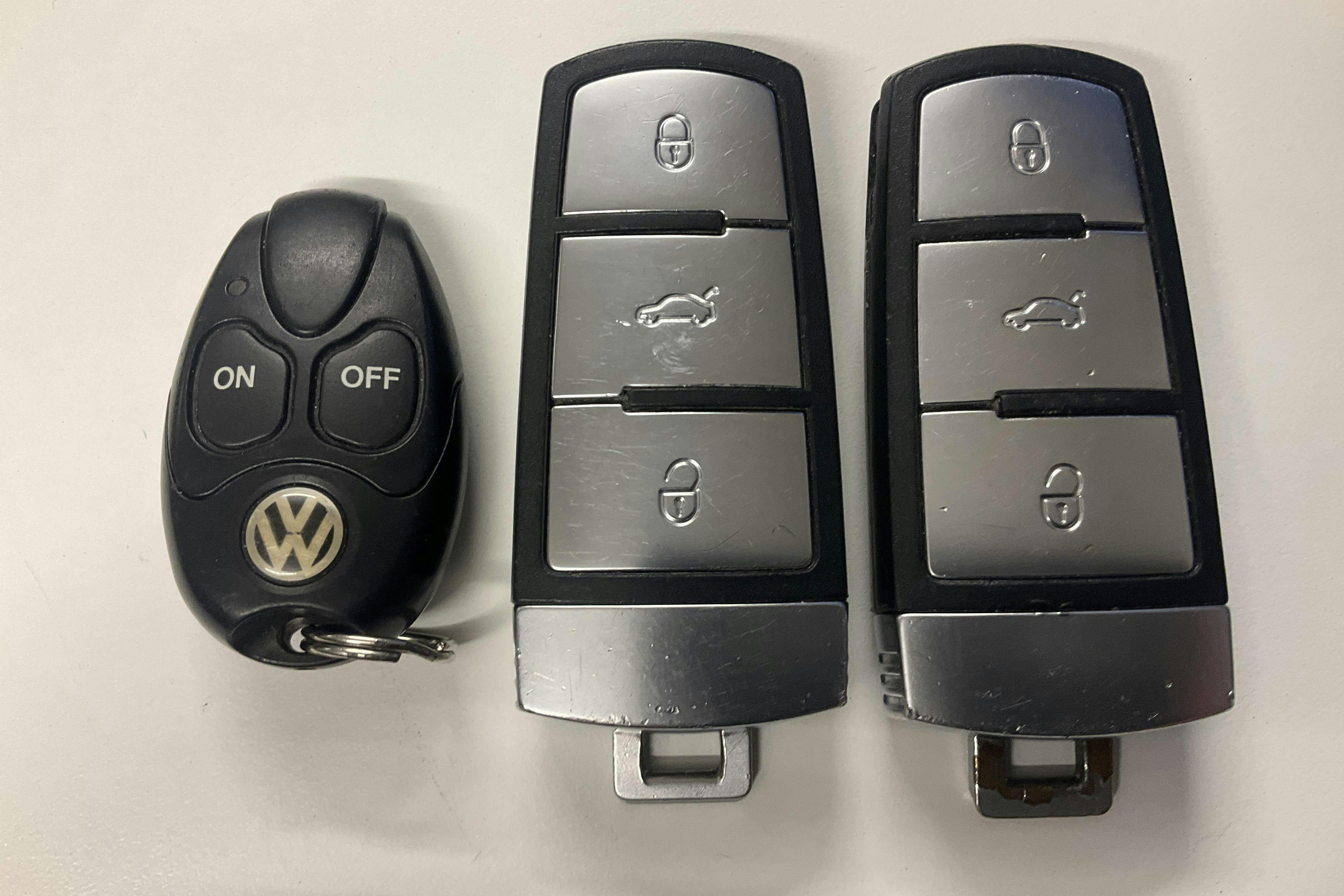 Presentationsfoto 12 av 12: VW Passat 2.0 TDI BlueMotion Technology Variant 4Motion (170hk) - 13 892 mil - Automat - vit - 2012