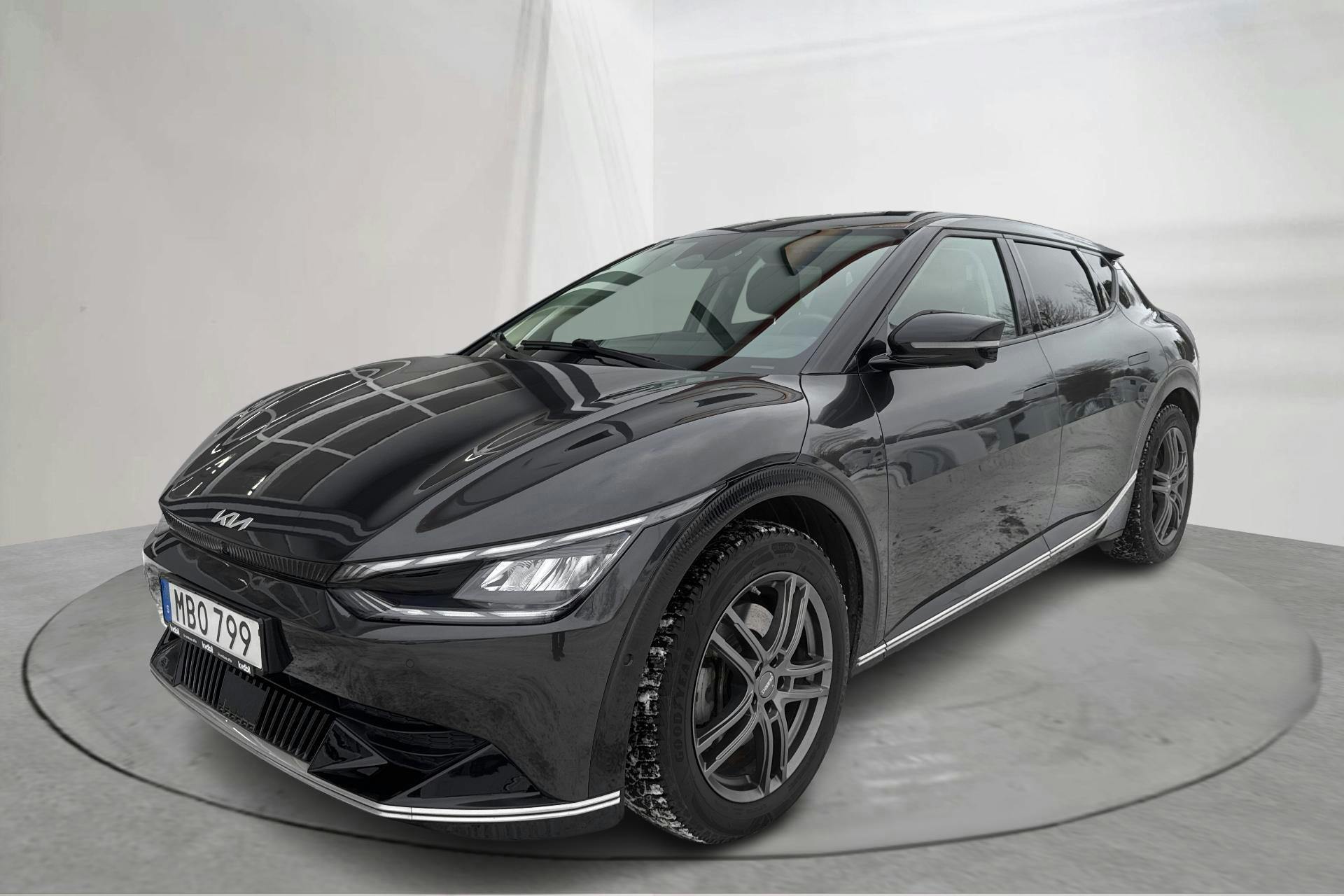 Presentation photo 1 of 19: KIA EV6 AWD (325hk) - 88 390 km - Automatic - gray - 2023