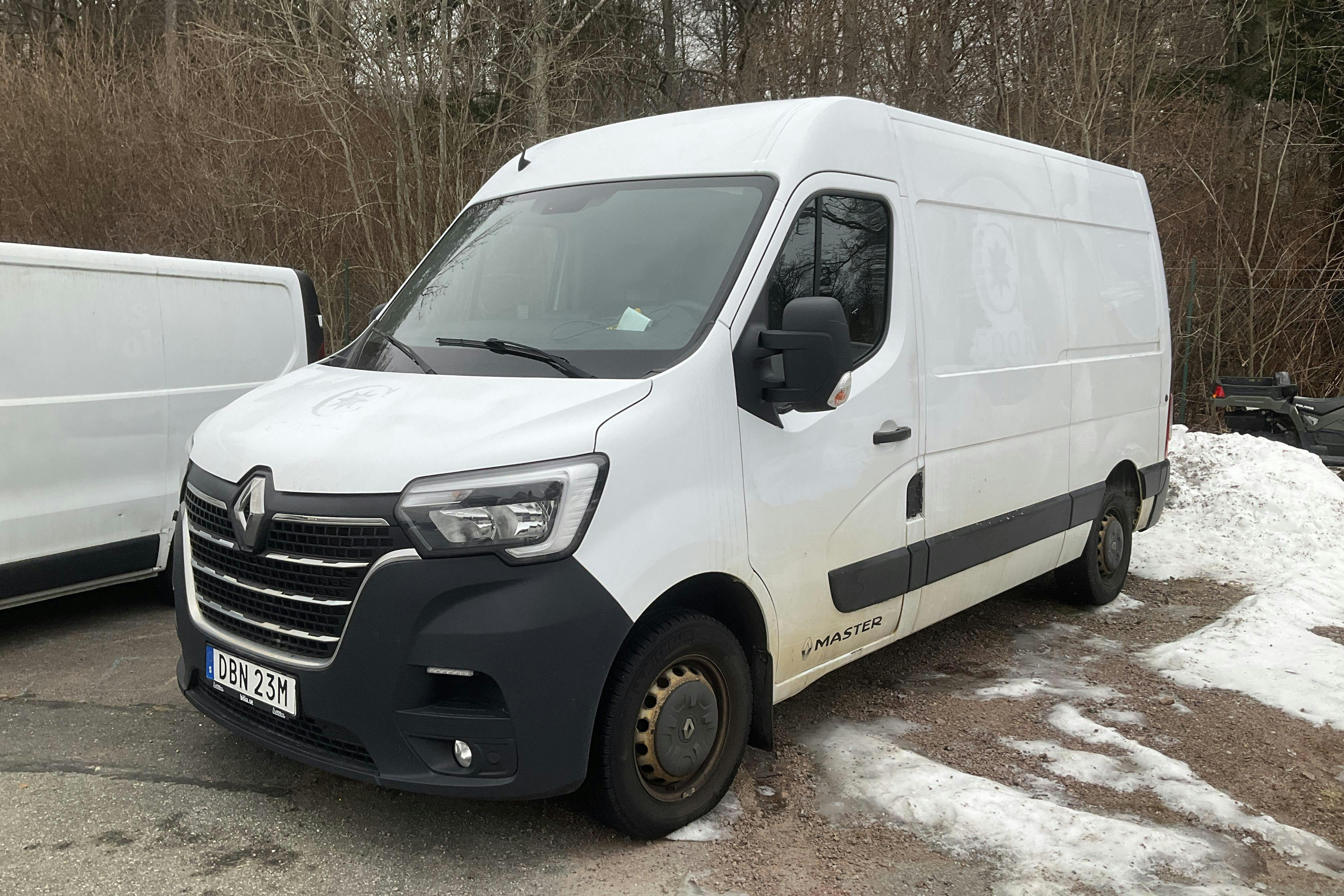 Presentation photo 1 of 11: Renault Master 2.3 dCi FAP 2WD (150hk) - 86 150 km - Manual - white - 2020