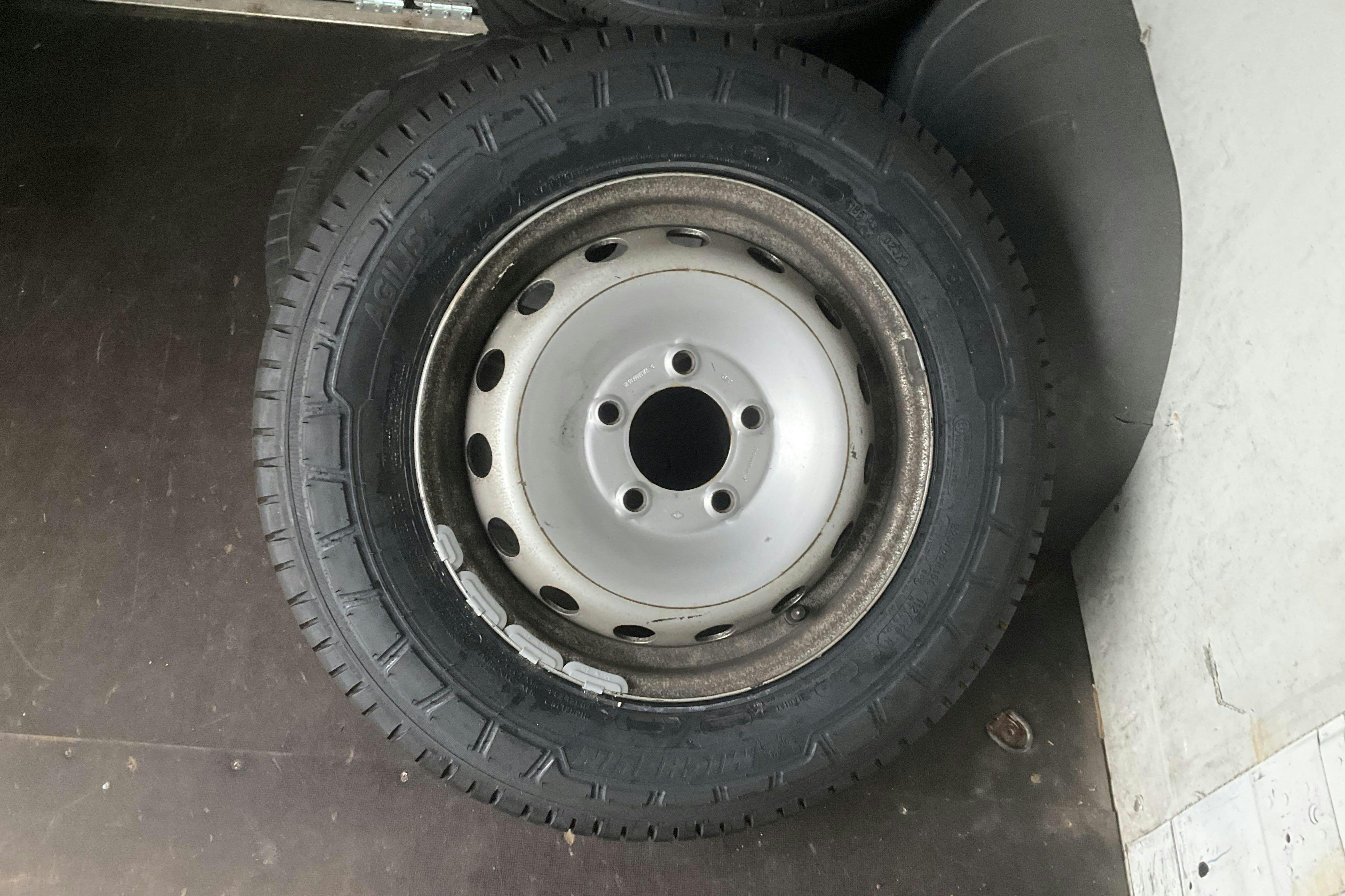 Presentation photo 11 of 11: Renault Master 2.3 dCi FAP 2WD (150hk) - 86 150 km - Manual - white - 2020