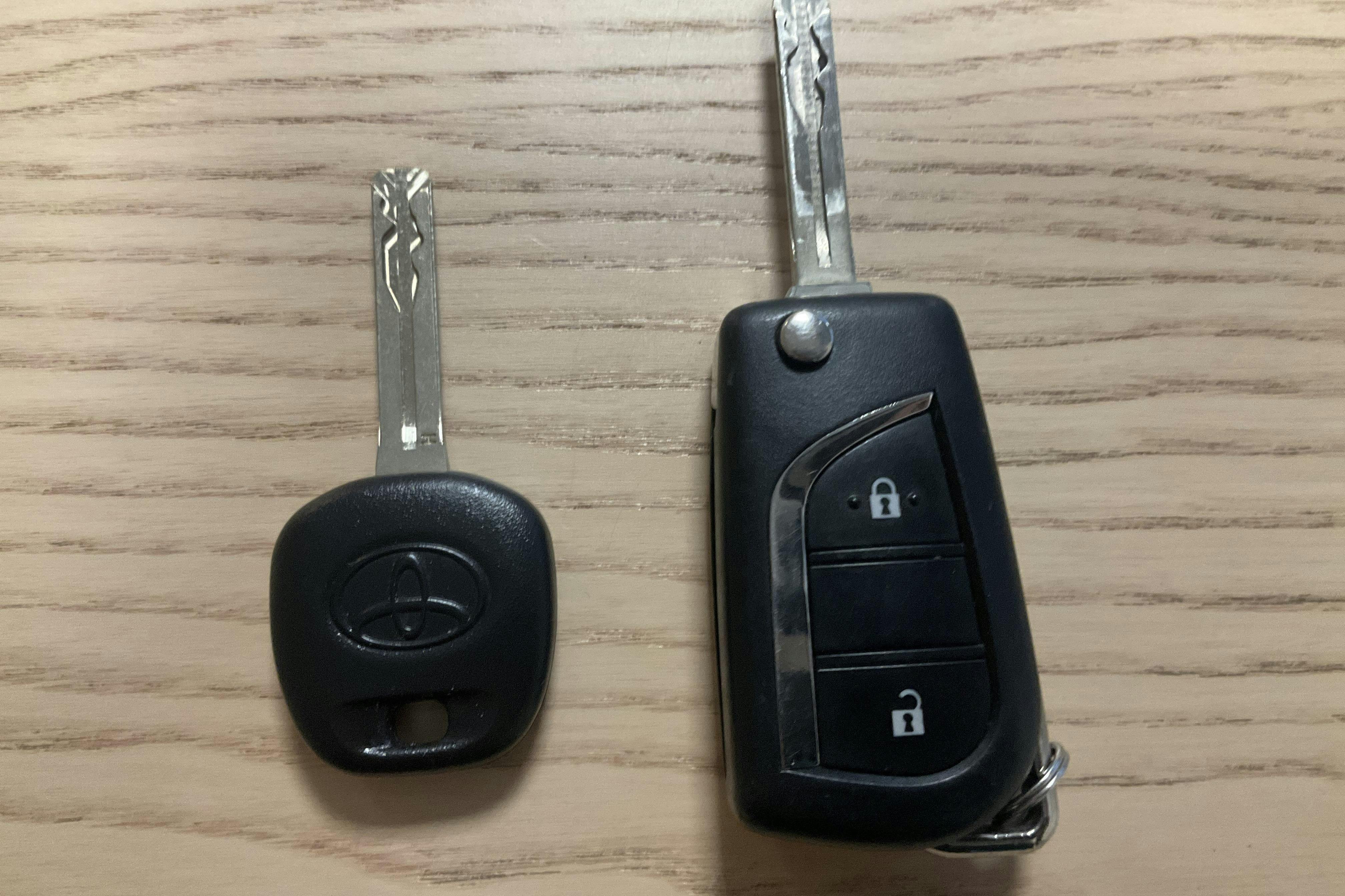 Presentation photo 14 of 14: Toyota Yaris 1.5 5dr (125hk) - 89 720 km - Manual - red - 2021