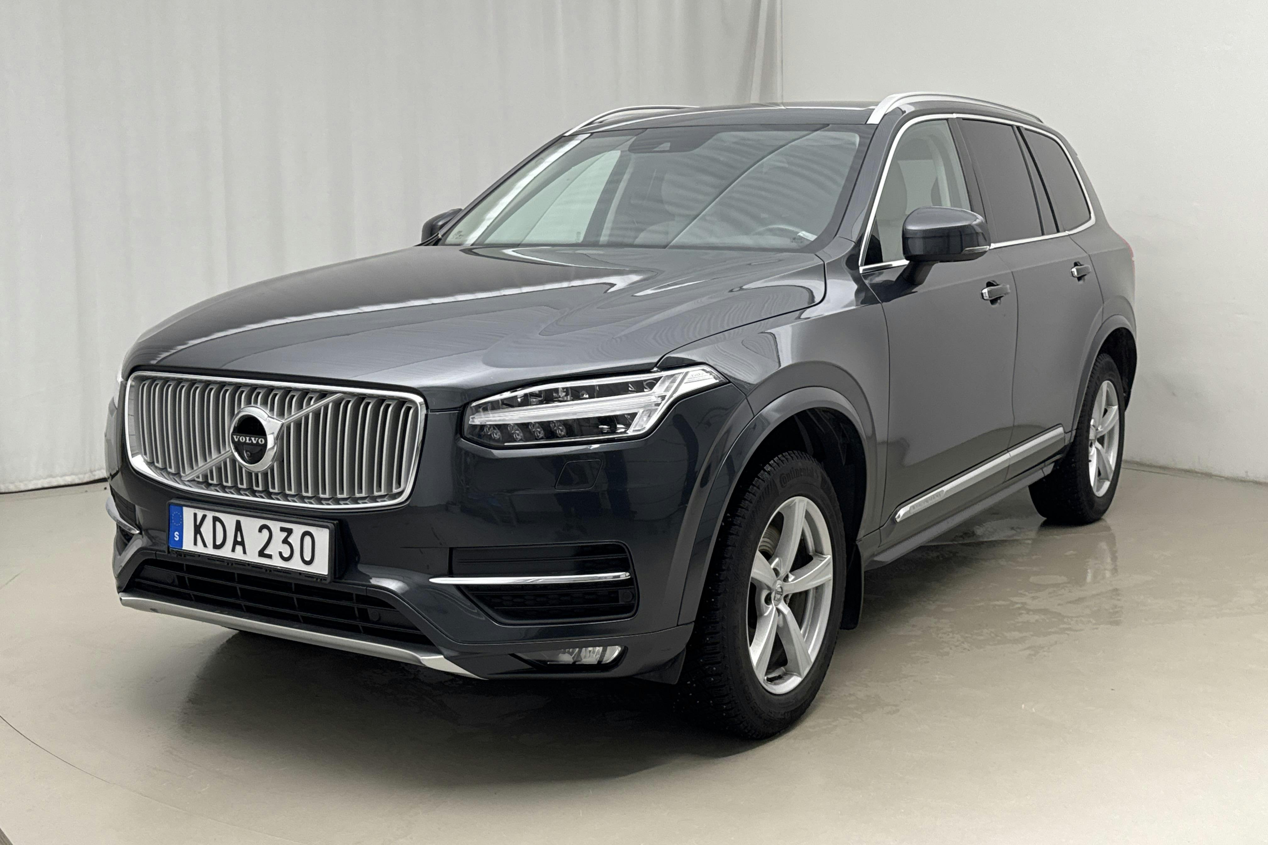 Presentation photo 1 of 18: Volvo XC90 D5 AWD (235hk) - 83 210 km - Automatic - gray - 2018