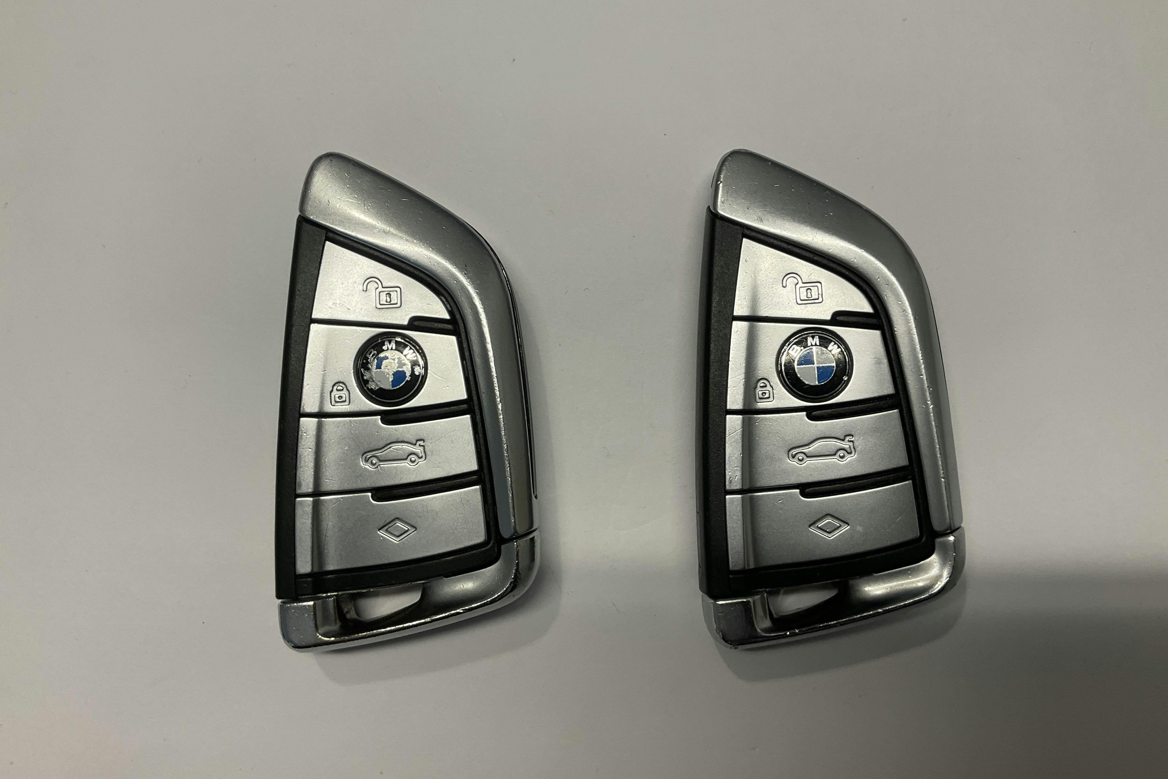 Presentation photo 17 of 17: BMW 530e iPerformance Sedan, G30 12kWh (252hk) - 86 570 km - Automatic - blue - 2020