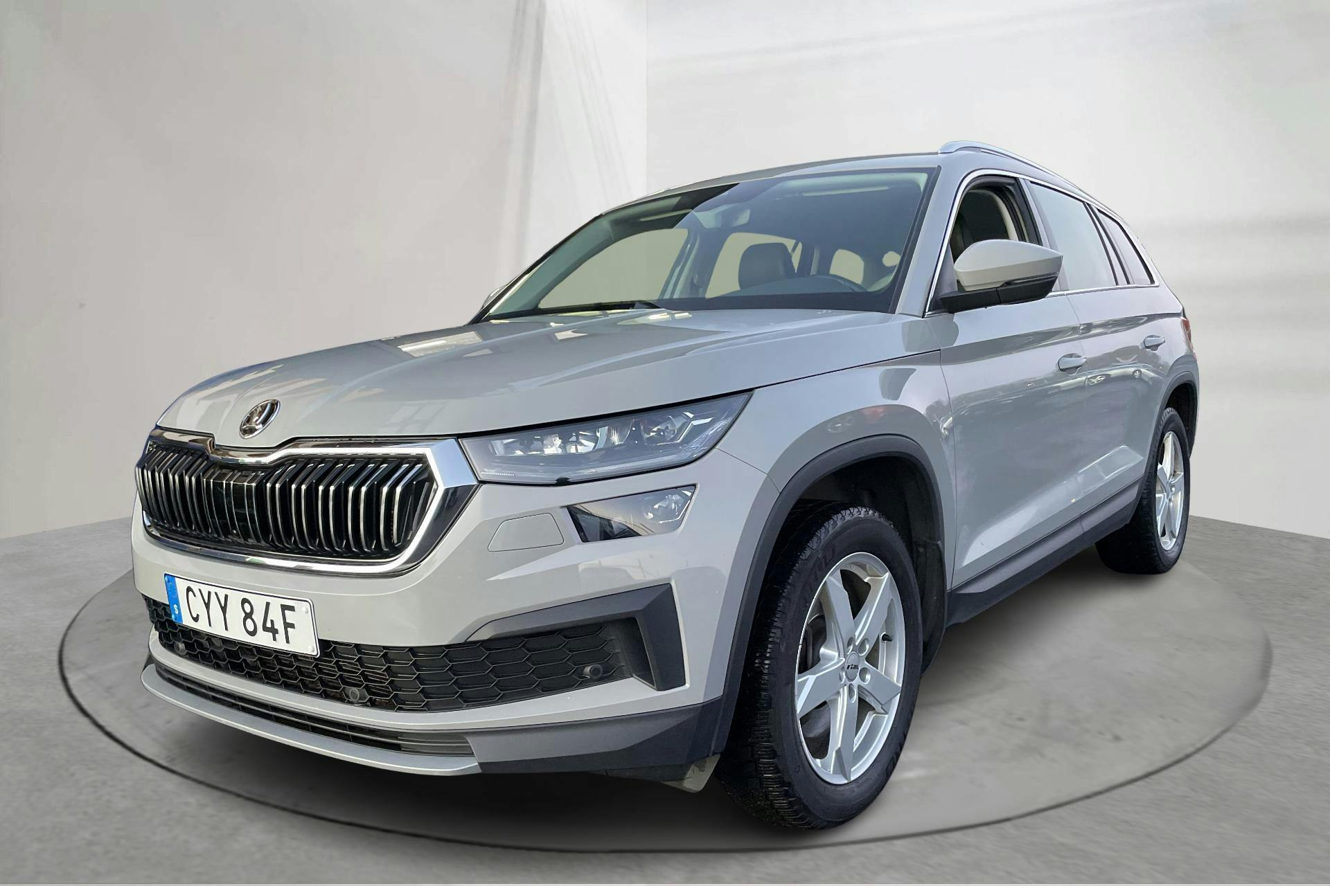 Presentationsfoto 1 av 18: Skoda Kodiaq 2.0 TSI 4X4 (190hk) - 13 148 mil - Automat - grå - 2022
