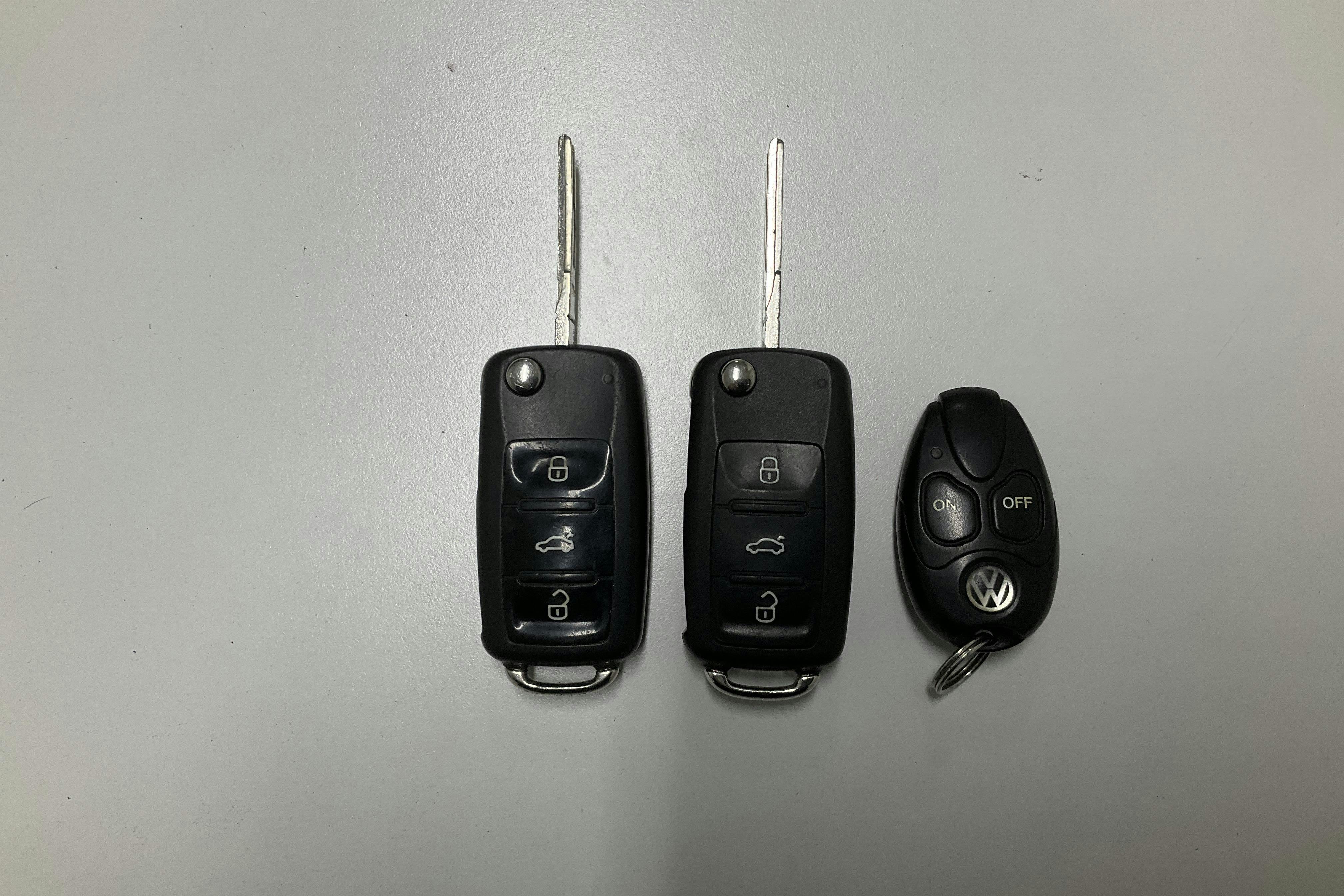 Presentationsfoto 13 av 13: VW Caddy 2.0 TDI Maxi Skåp (150hk) - 16 799 mil - Automat - vit - 2017