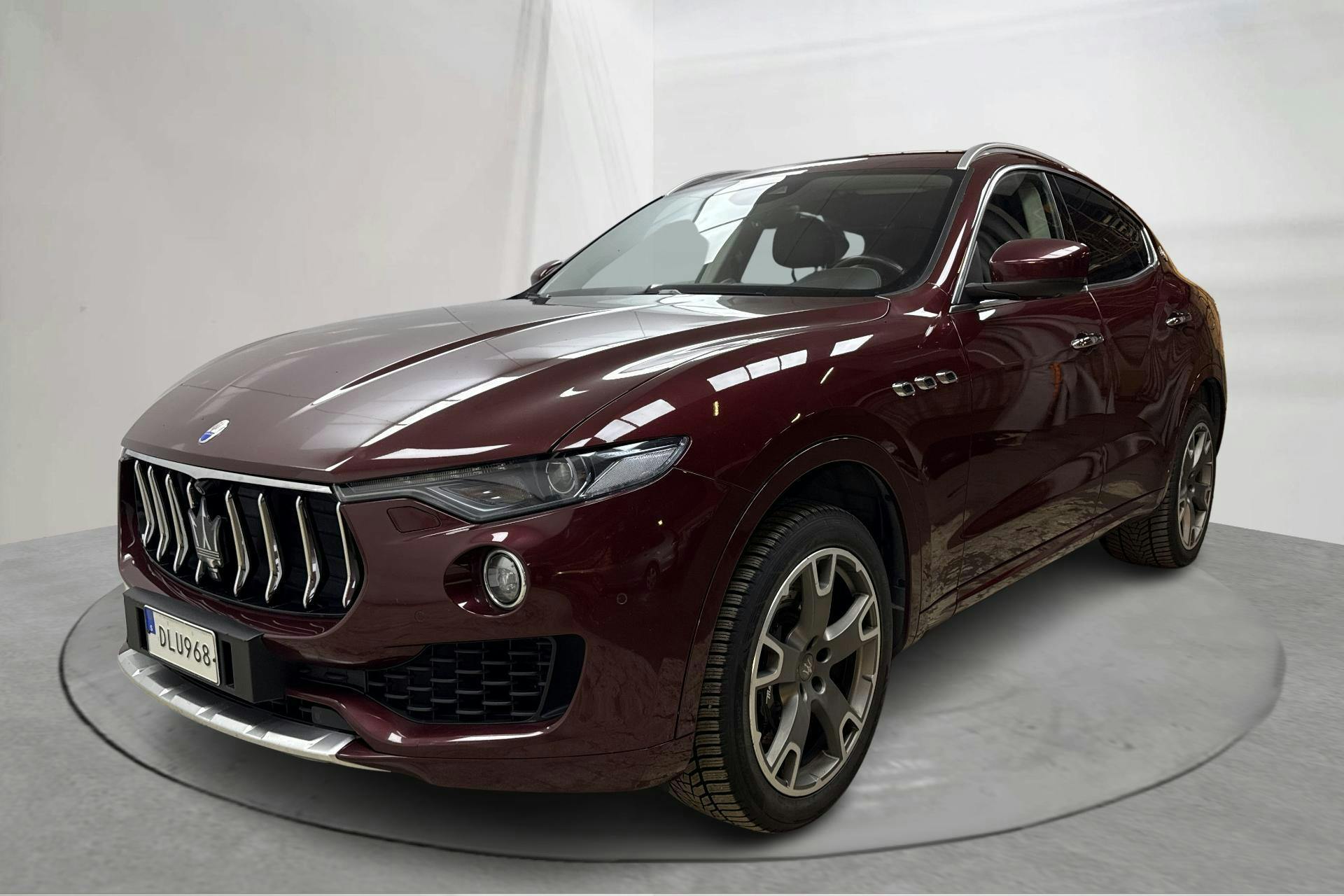 Präsentationsfoto 1 von 19: Maserati Levante S (430hk) - 162 480 Kilometer - Verkaufsautomat - Rote Farbe - 2017