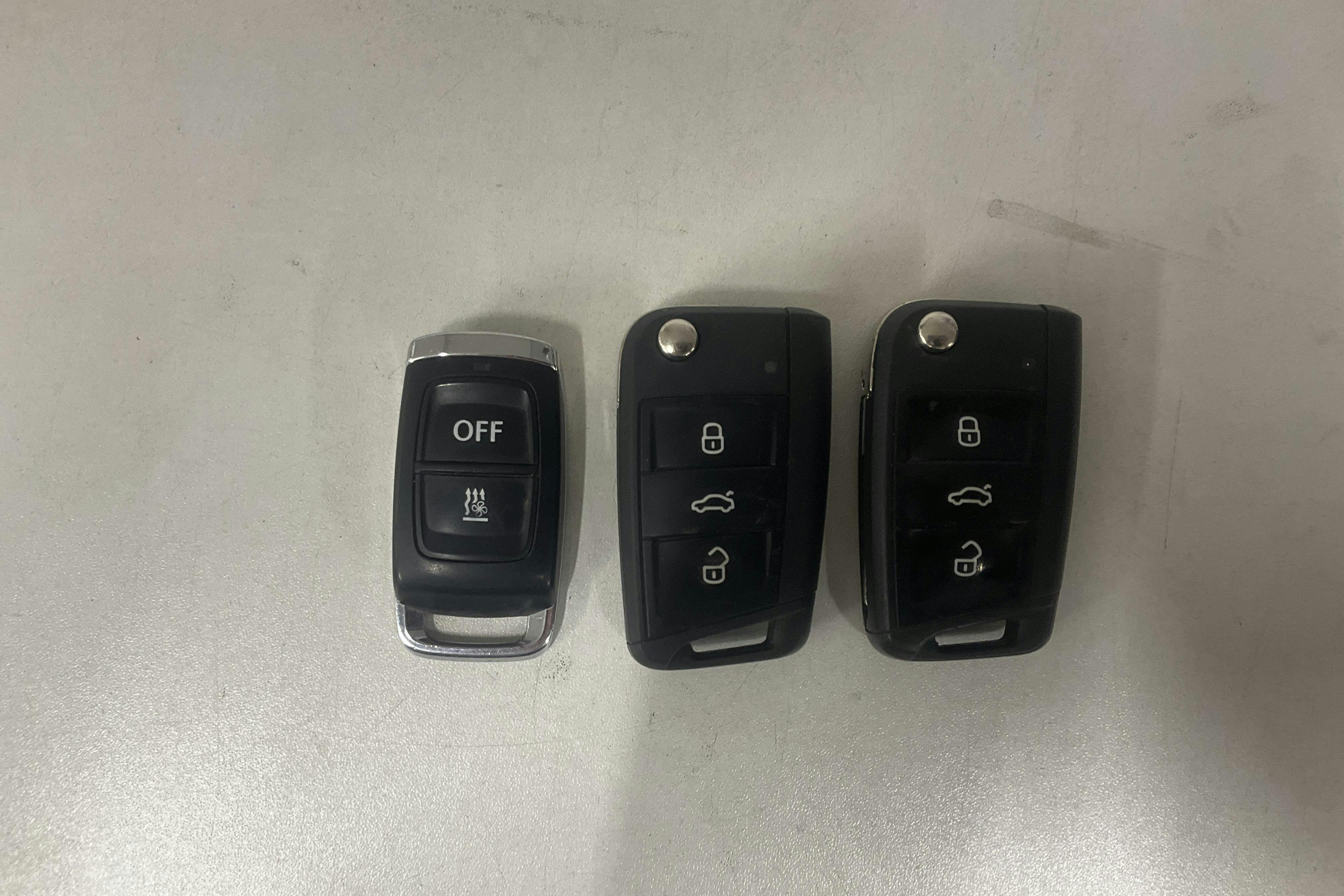 Presentationsfoto 15 av 15: VW Golf Alltrack 2.0 TDI 4Motion (184hk) - 19 744 mil - Automat - svart - 2017